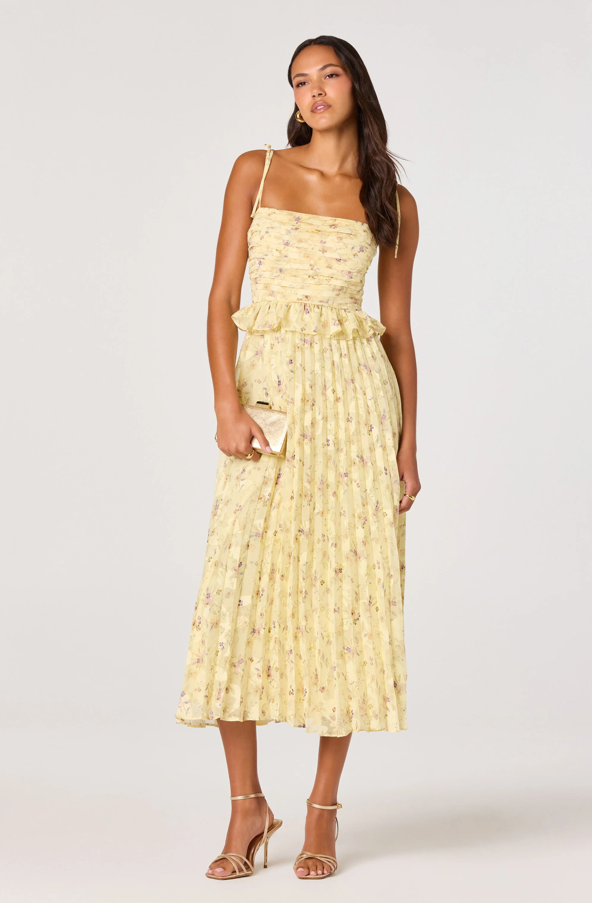 Emerys Pleated Floral Midi Dress - Yellow floral / M | ASTR The Label (US)