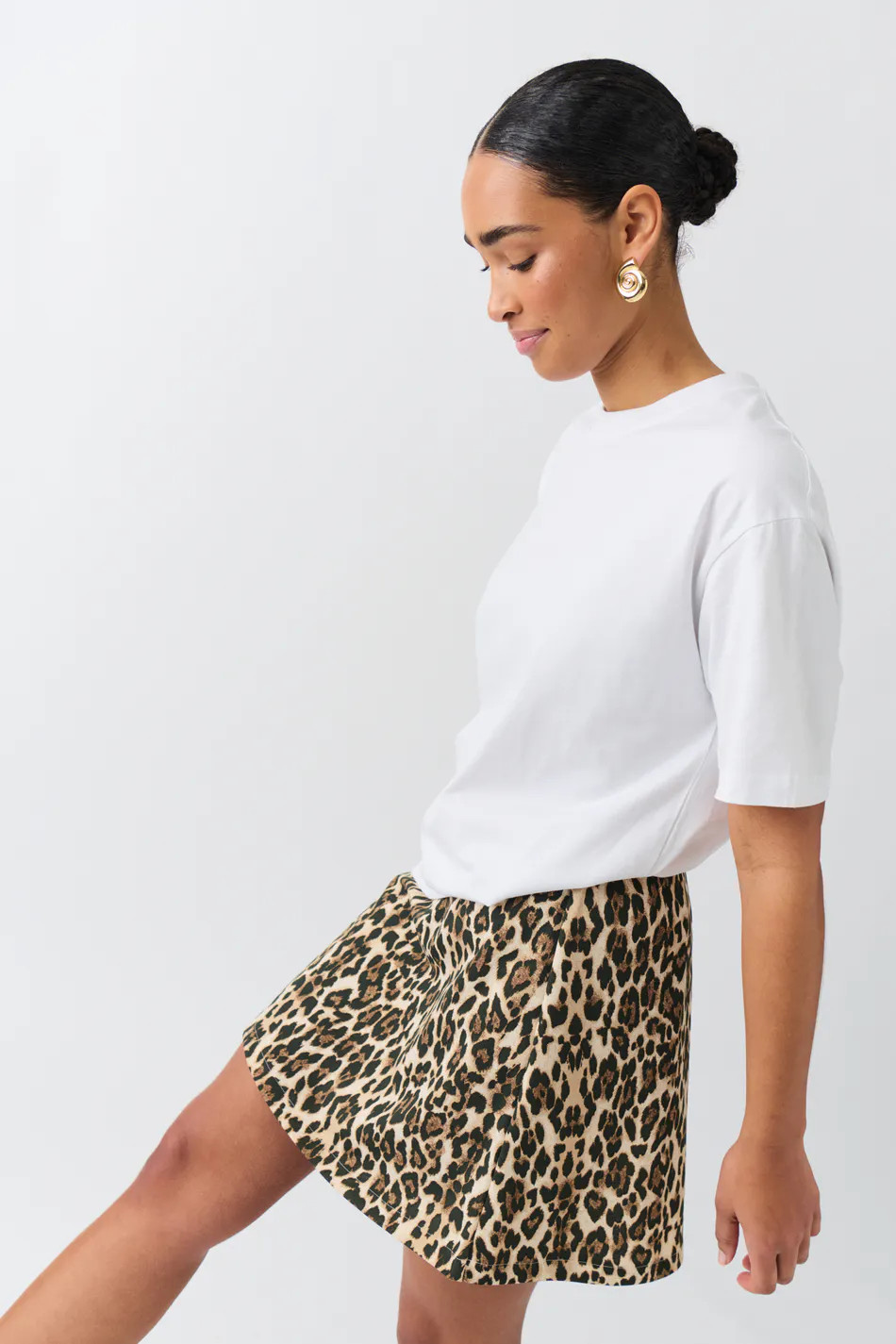 Mini skirt - Beige - Nainen - Gina Tricot | Gina Tricot SE