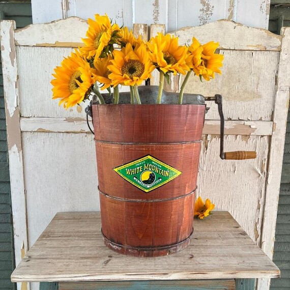 Fun & Fabulous Vintage White Mountain Ice Cream Freezer With | Etsy | Etsy (US)