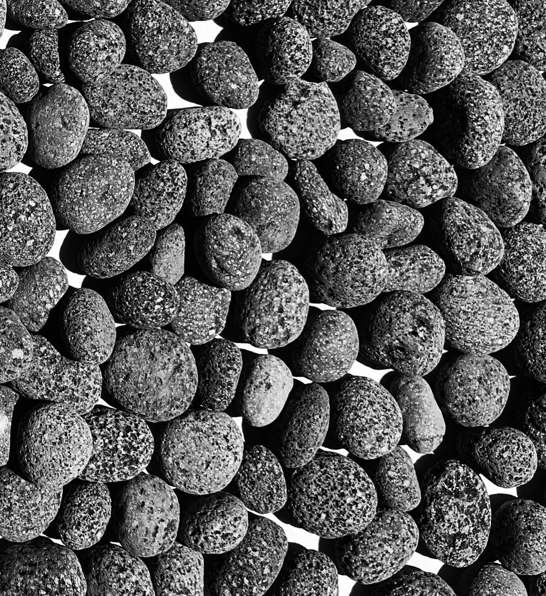 Black Lava Rocks for Fire Pit - 1 to 2 inch 20 lbs - Gas Fireplace Rocks - Black Lava Rock for Propane Fire Pit - Decorative Lava Stone Volcanic Rock for Outdoor & Indoor Gas Fireplace | Amazon (US)