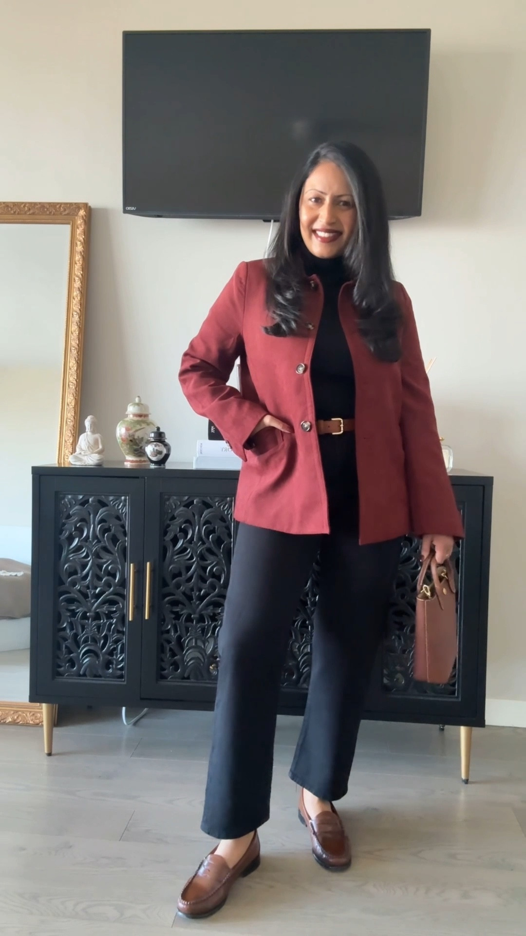 Antique shopping outfit in H&M oxblood suede jacket

#LTKgrwm #LTKootd #LTKWorkwear