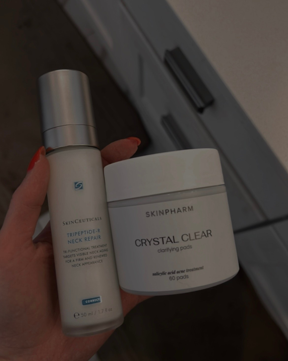 Skin care routine neck products

Skin Pharm pads - 2% salicylic acid; great for acne, brightening and skin health 

Skinceuticals Peptide Neck cream - plumps up those neck lines 

#LTKBeauty