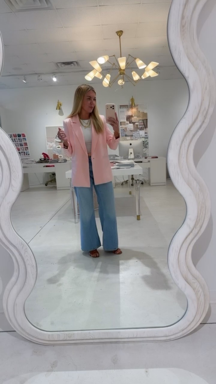 On Wednesday we wear pink 🩷

Jacket-sample sale Alice and Olivia (linked some lookalikes on Amazon)
Jeans snacks mother-II brunettes 
Shoes-amazon dupes of Hermes 
Necklace-II brunettes 
Belt-Hermes (I linked some Amazon lookalikes)

#LTKootd #LTKSeasonal #LTKWorkwear