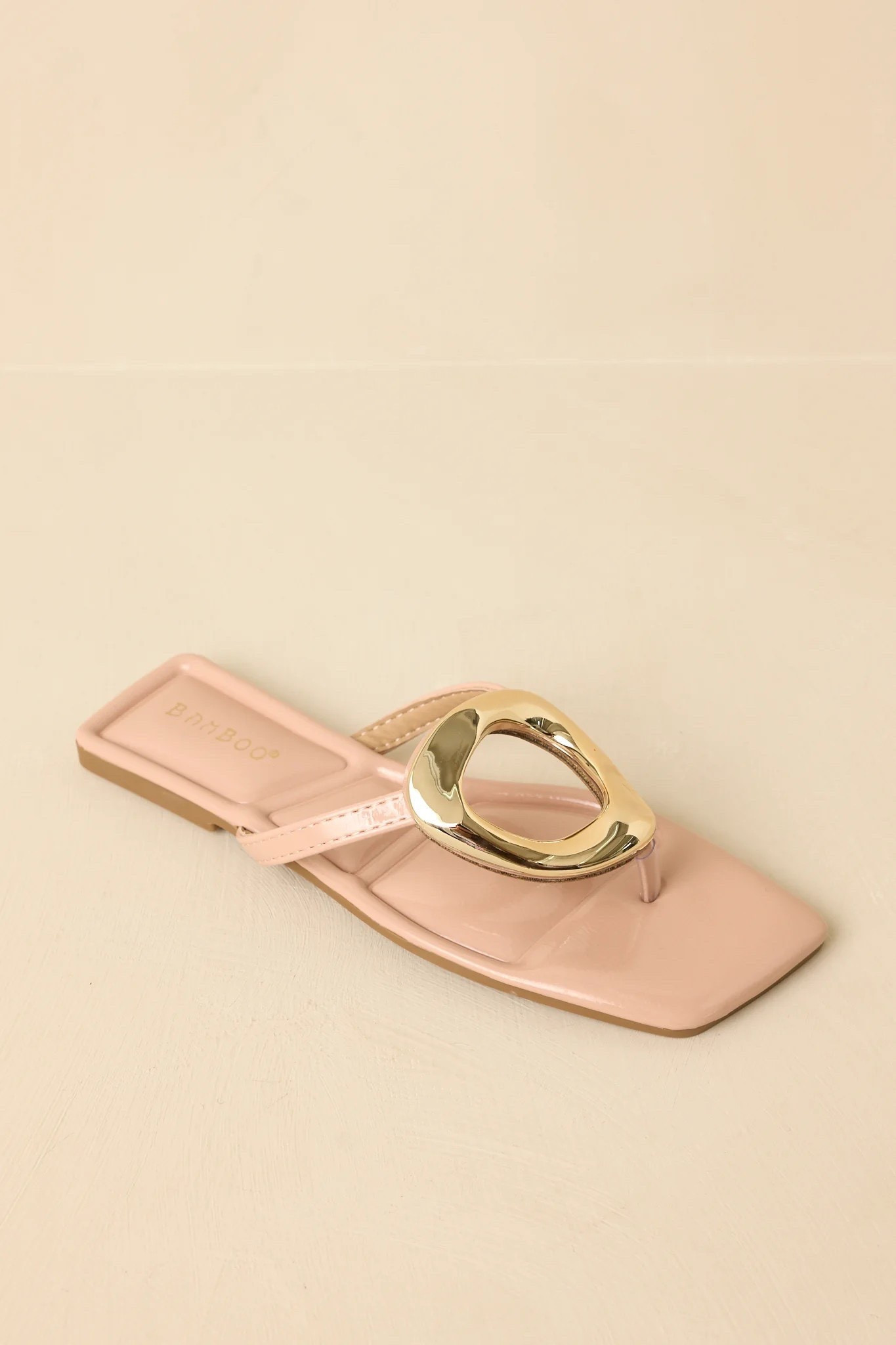 Shop resort sandals! The RIVIERA GLOW GOLD METALLIC FAUX LEATHER THONG SANDALS are under $40.

Keywords: Resort wear 2026, beach sandals, vacation beach outfits, thong sandals, vacation outfits, beach outfits, resort wear, sandal heels, beach sandals 



#LTKSeasonal #LTKTravel #LTKgrwm