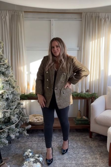 I sized up in the blazer for oversized look. Wearing the xl. It comes in a few colors too! 

#LTKcurves #LTKHoliday #LTKSeasonal
