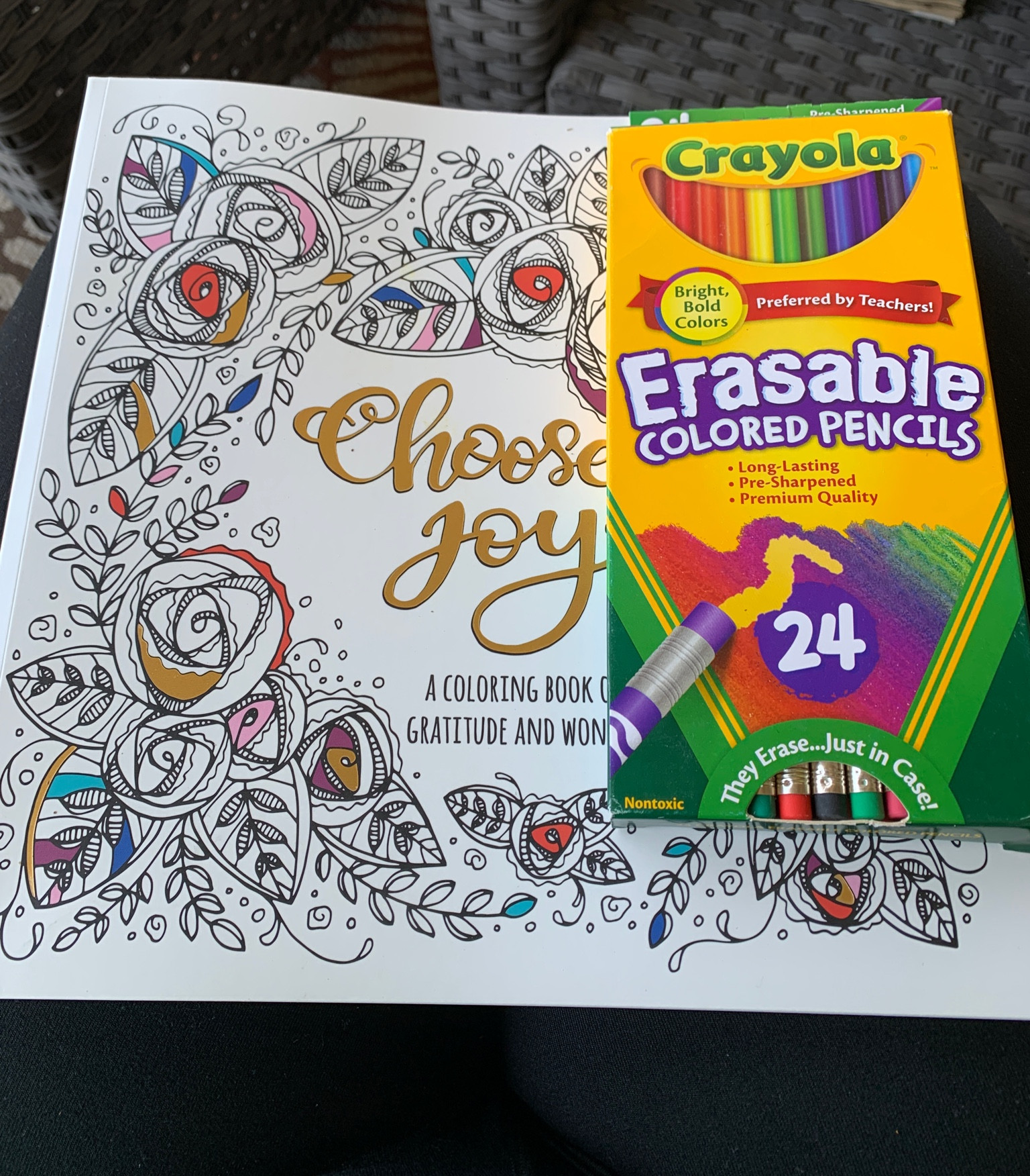 One of my favorite ways to relax outside on my patio is coloring in my adult coloring book. Coloring is relaxing and therapeutic. Play some music or just listen to the wind blow. #AdultColoringBooks #ColoringBooks #Therapeutic #Relaxing #PatioVibes #Crayola  