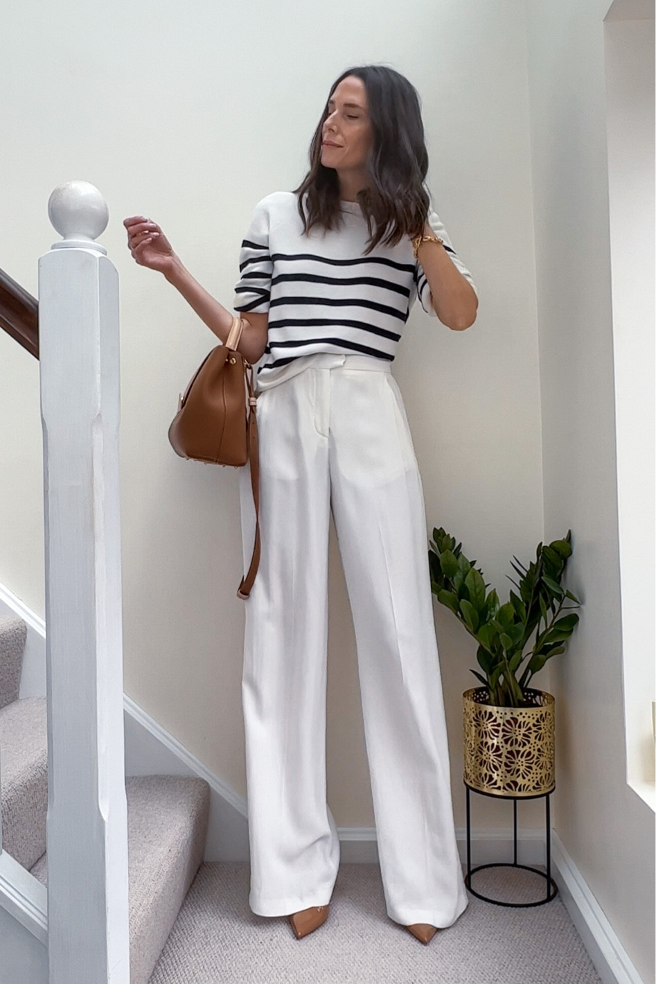 A striped sweater is a must for this time of year. Dress it up or down with white trousers and heels or jeans and trainers. 

This classic navy and white Breton is 100% cotton and will be a favourite in your wardrobe for its wearability 🙌🏻

Spring outfit, striped knit, stripy knit, white jeans, blue jeans 

#LTKunder100 #LTKSeasonal