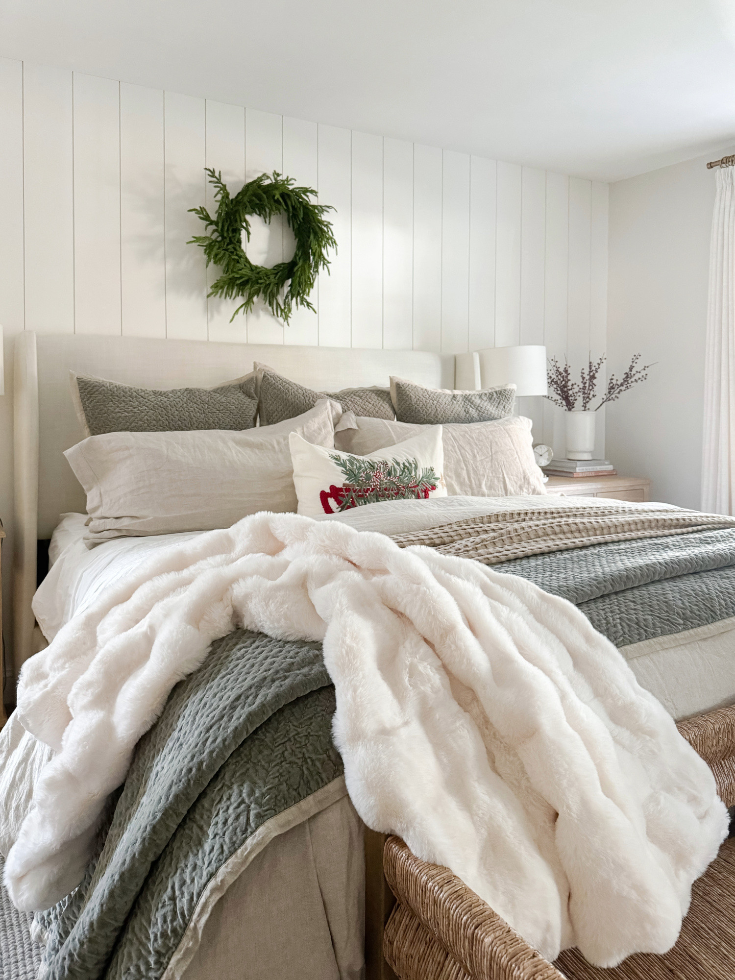 Holiday bedroom seasonal decor holiday decor Christmas decor neutral Christmas finds traditional Christmas coastal decor holiday accents sherricalnanhomee

#LTKSeasonal #LTKHome