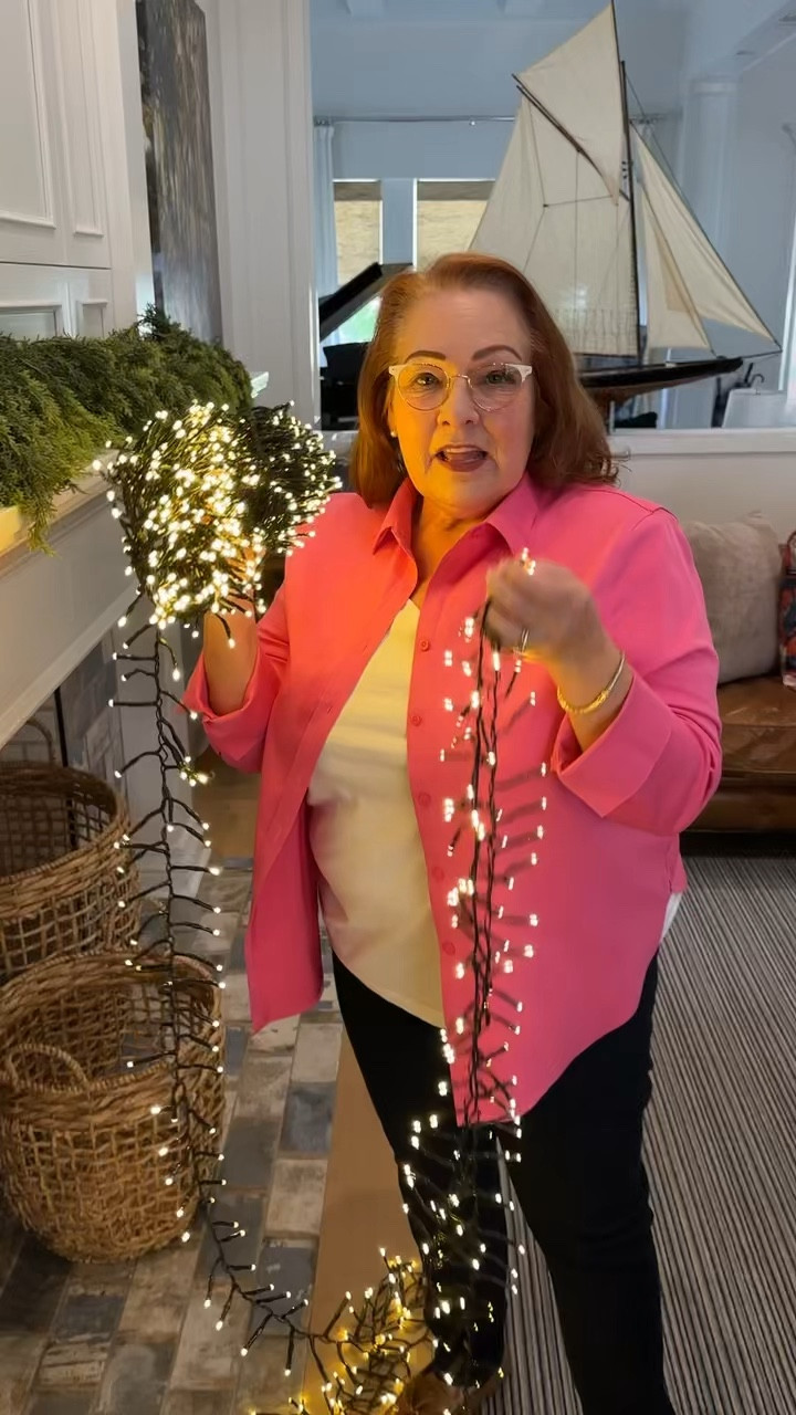 The cluster lights you must get to add to your holiday decor!! 

#LTKHoliday #LTKHome #LTKSeasonal