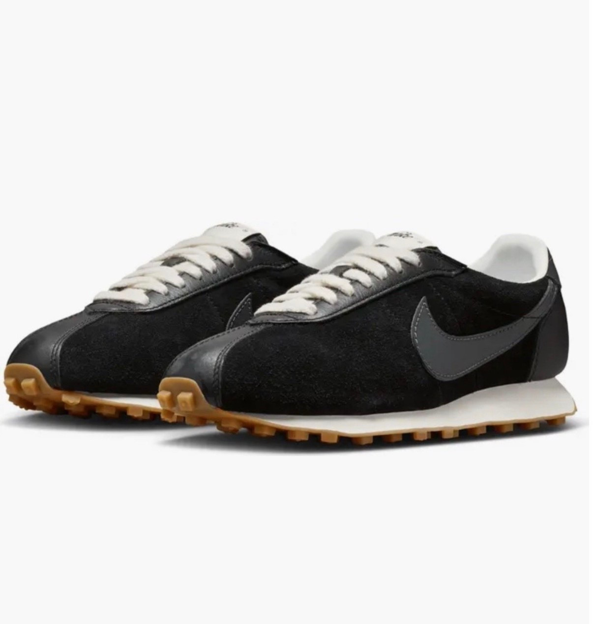 Nike sneakers 
Suede sneakers 

#LTKSeasonal