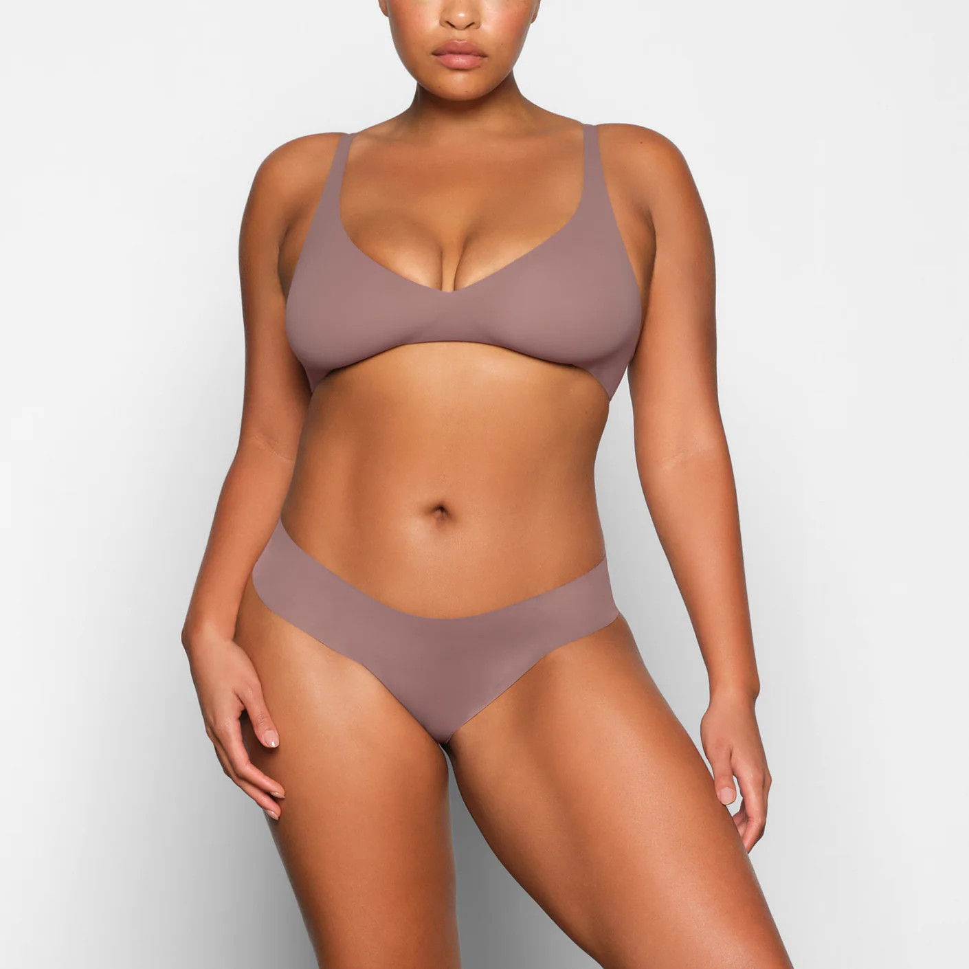Naked Plunge Bra - Umber | SKIMS | SKIMS (US)