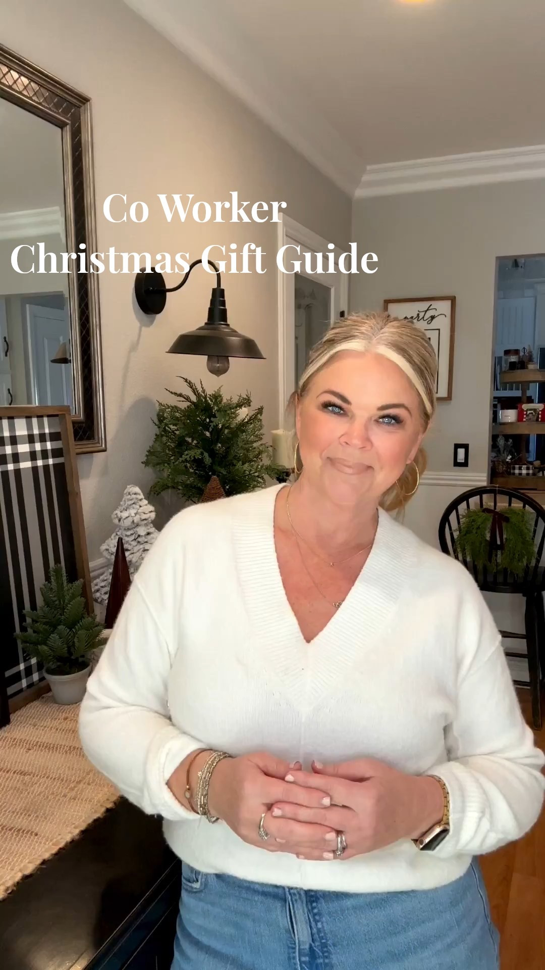 Here is my Co Worker Christmas Gift Guide! Follow along for Christmas gift ideas for everyone on your Holiday shopping list🎄🎁

#LTKGiftGuide #LTKHoliday #LTKSeasonal