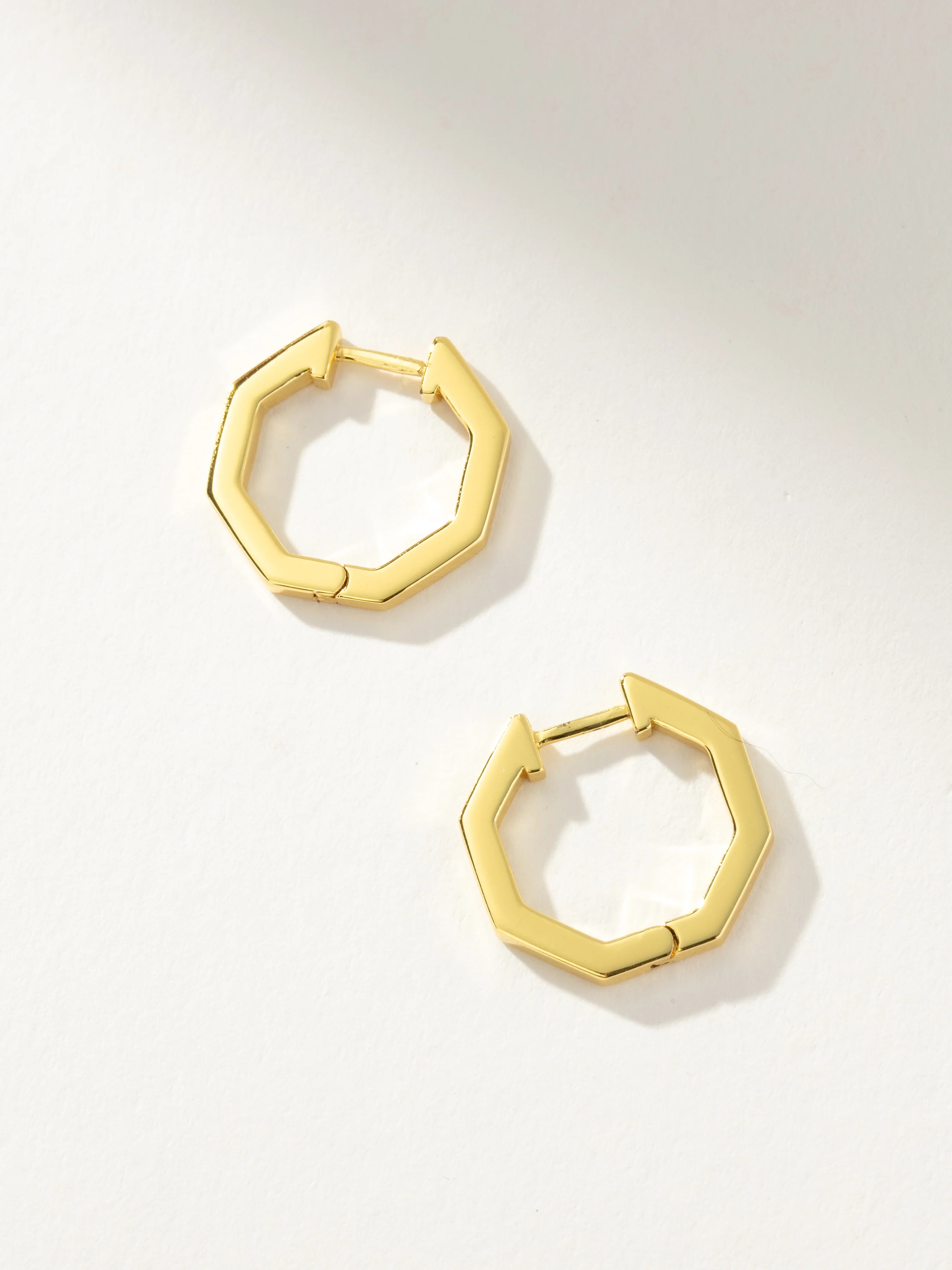 Side By Side Geometric Huggie Earrings in Gold | Uncommon James | Uncommon James