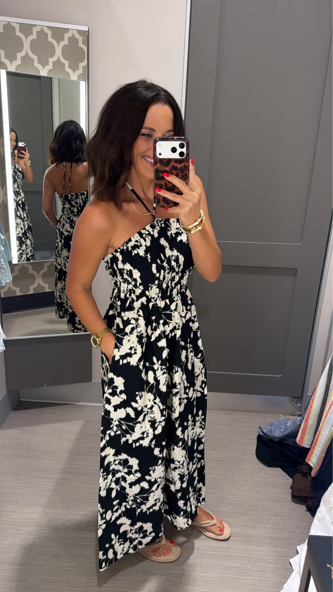 Target has been SO good lately! This black and cream floral maxi is such a pretty find and I love the halter neckline. Easy to dress up for dinner, vacation, a shower or date night! Wearing an XS.

#TargetStyle #TargetFinds #TargetFashion #AffordableFashion #MaxiDress