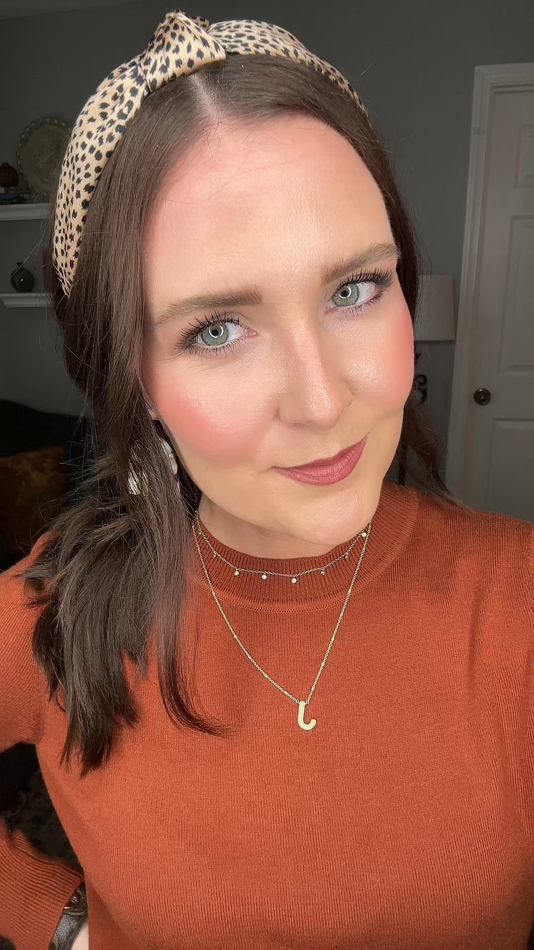 These trendy wool blend sweaters are so soft and look high end! Comes in tons of colors and Xs-Xl

#LTKFindsUnder50 #LTKFallSale #LTKSaleAlert