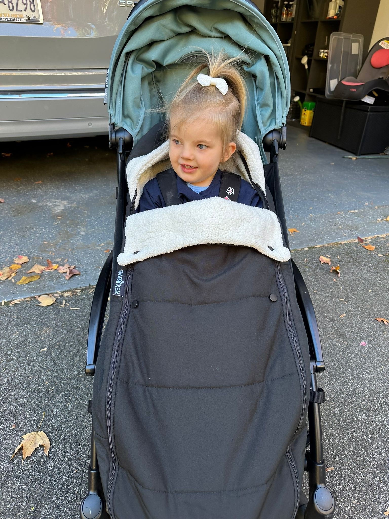 It’s officially foot muff season - they are pretty much sleeping bags, so cozy! #yoyo #toddler 