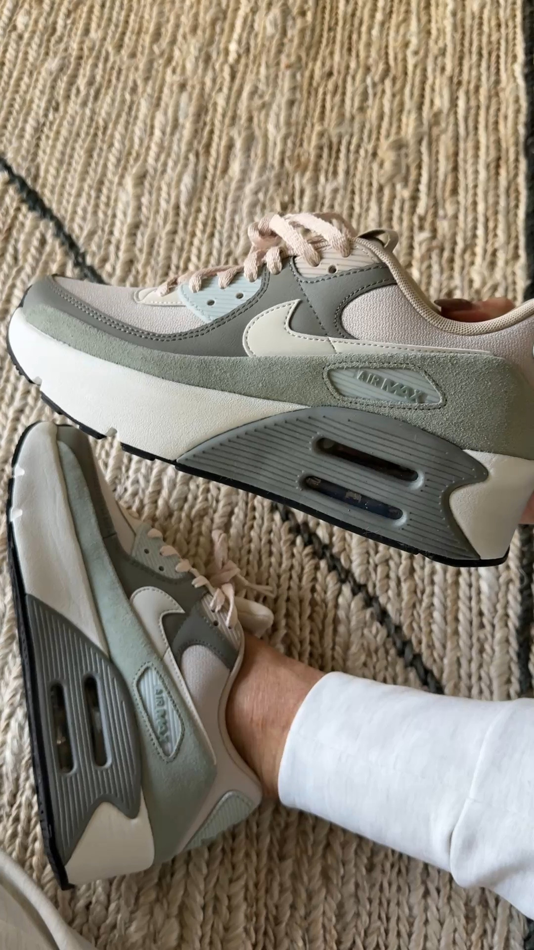 I’m obsessing over this Nike air max color combo 😍 what do you think?! 

#LTKGiftGuide #LTKShoeCrush #LTKFitness