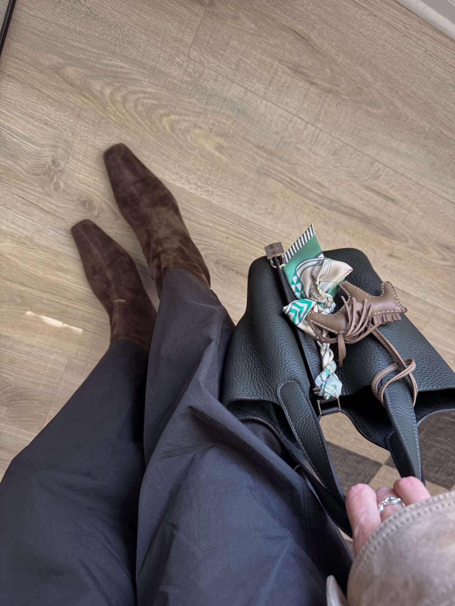 Comfy chic suede boots

#LTKStyleTip #LTKOver40 #LTKShoeCrush