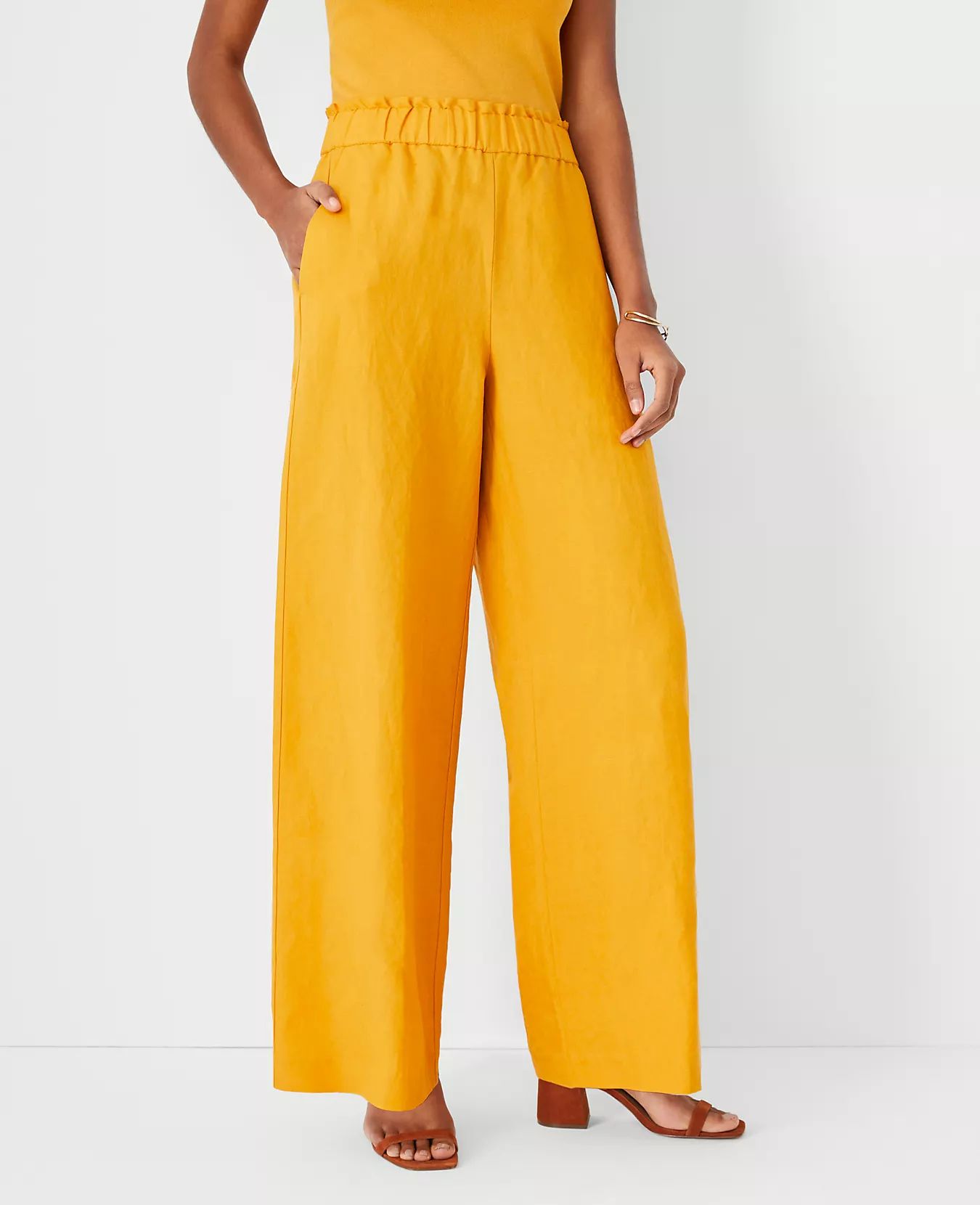The Pull On Palazzo Pant in Linen Blend | Ann Taylor | Ann Taylor (US)