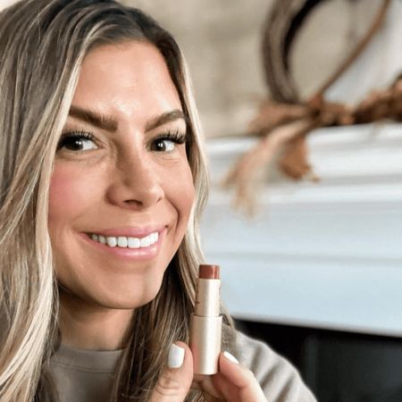 A team Mint Arrow fave is on sale today! You can get two of the IT Cosmetics Je ne sais quai lip balms for up to 58% OFF. Use code NEW2024 at checkout if you are a new customer for an additional discount. If you are a returning QVC customer you can still get these for an incredible deal-24% OFF! 💄

#LTKfindsunder50 #LTKbeauty