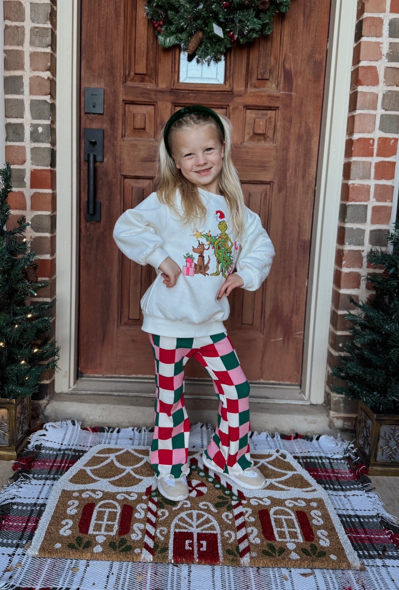 Old Navy toddler girl clothes up to 50% off

#LTKHoliday #LTKCyberWeek #LTKGiftGuide