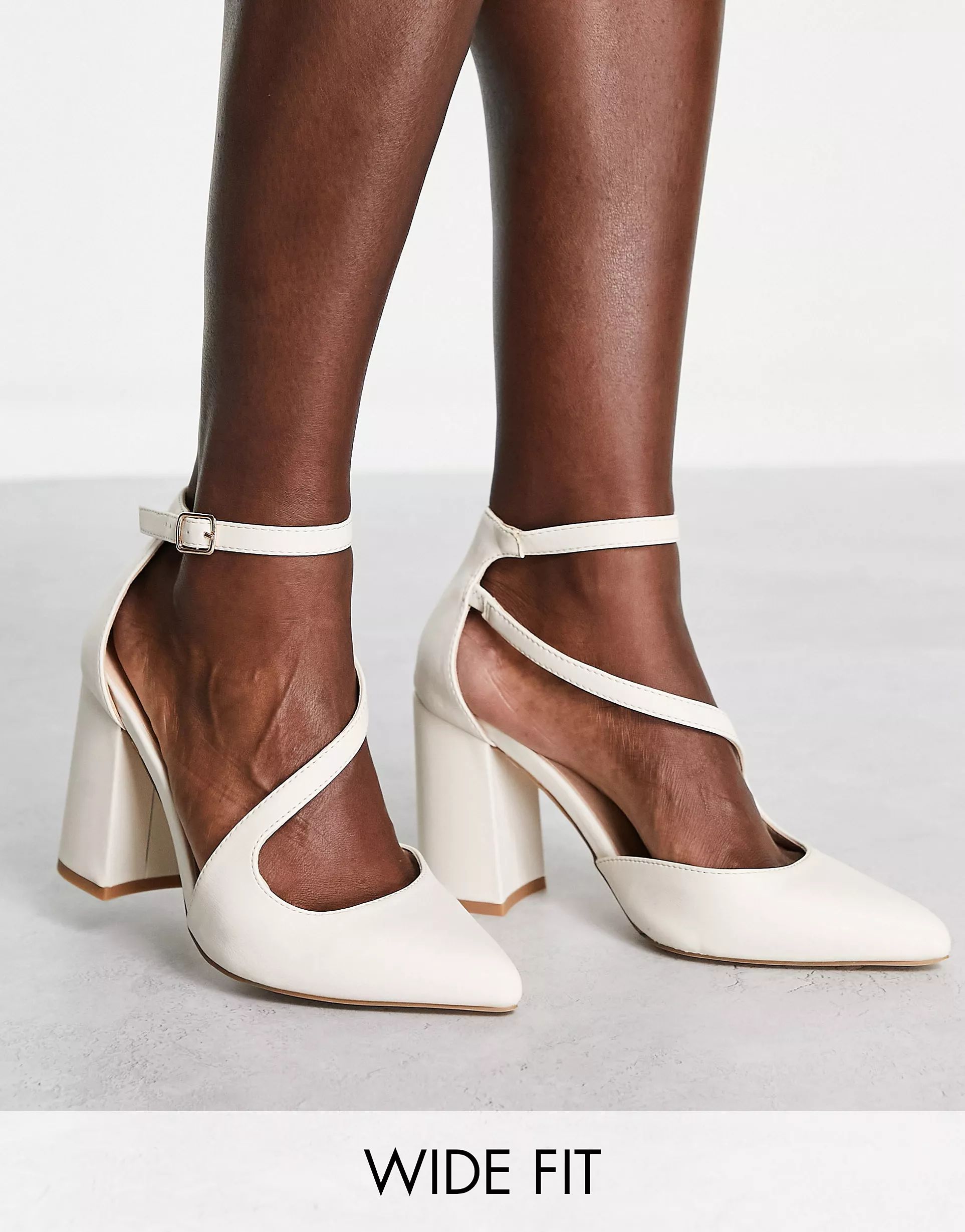 London Rebel wide fit pointed block heel shoes in white | ASOS (Global)