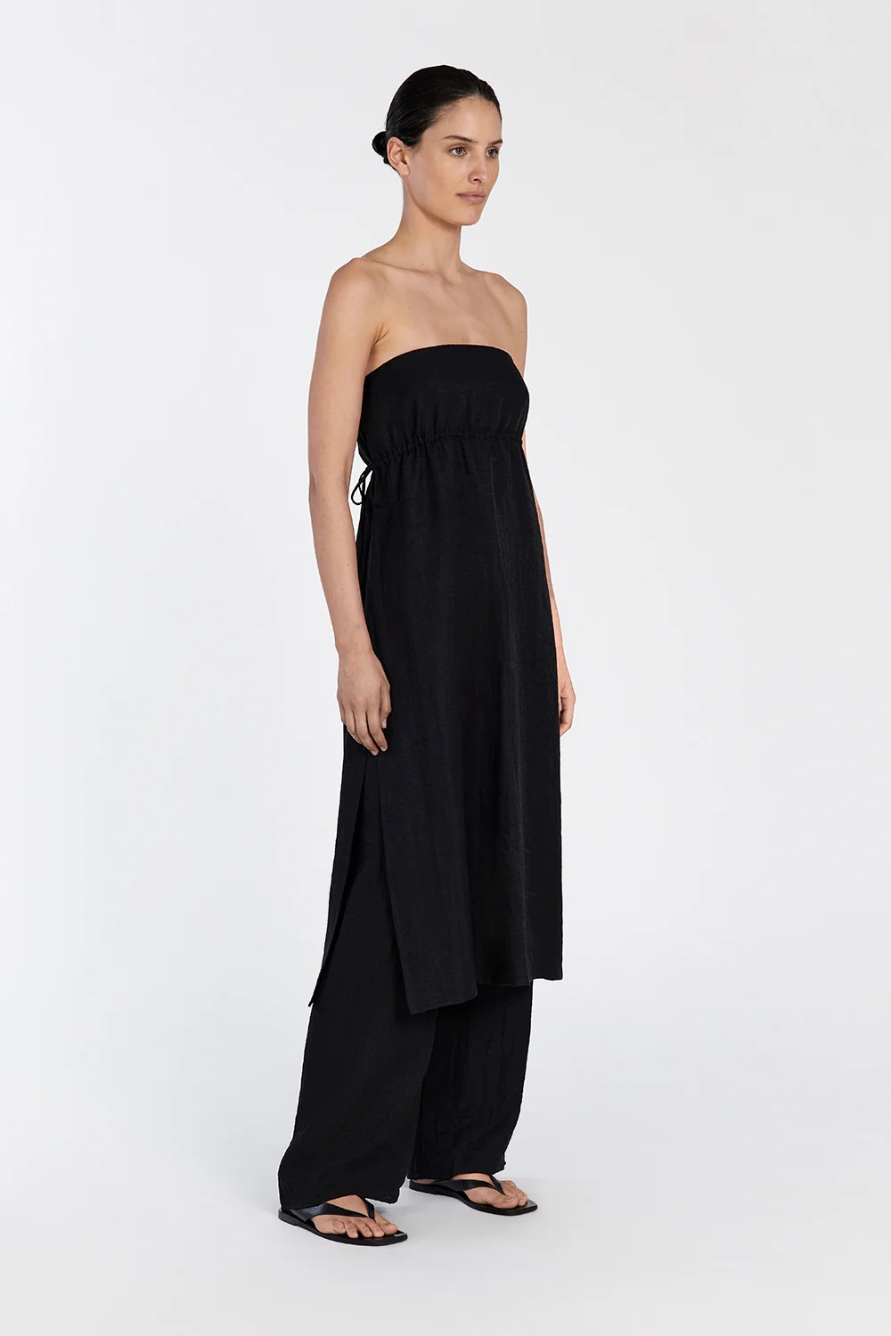 MEI BLACK LINEN BLEND TUNIC TOP | DISSH