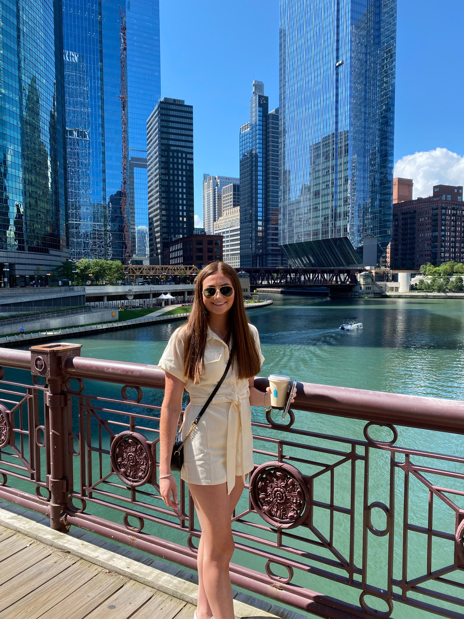 📍Chicago | cute romper to explore the city in!

#LTKSale #LTKtravel #LTKstyletip