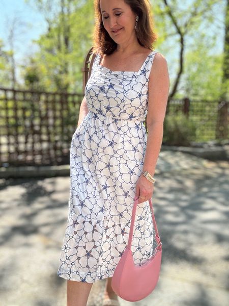 Spring dress for all occasions!  Communions, confirmations, Mother’s Day, graduations…


#LTKparties #LTKfindsunder100 #LTKtravel
