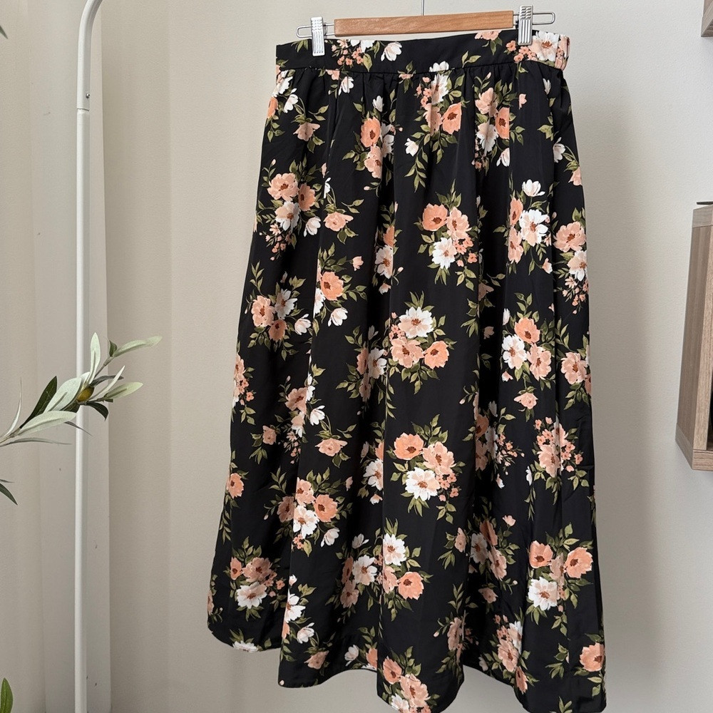 The Occasion by Old Navy High-Waisted Taffeta Midi Skirt Size L | Poshmark