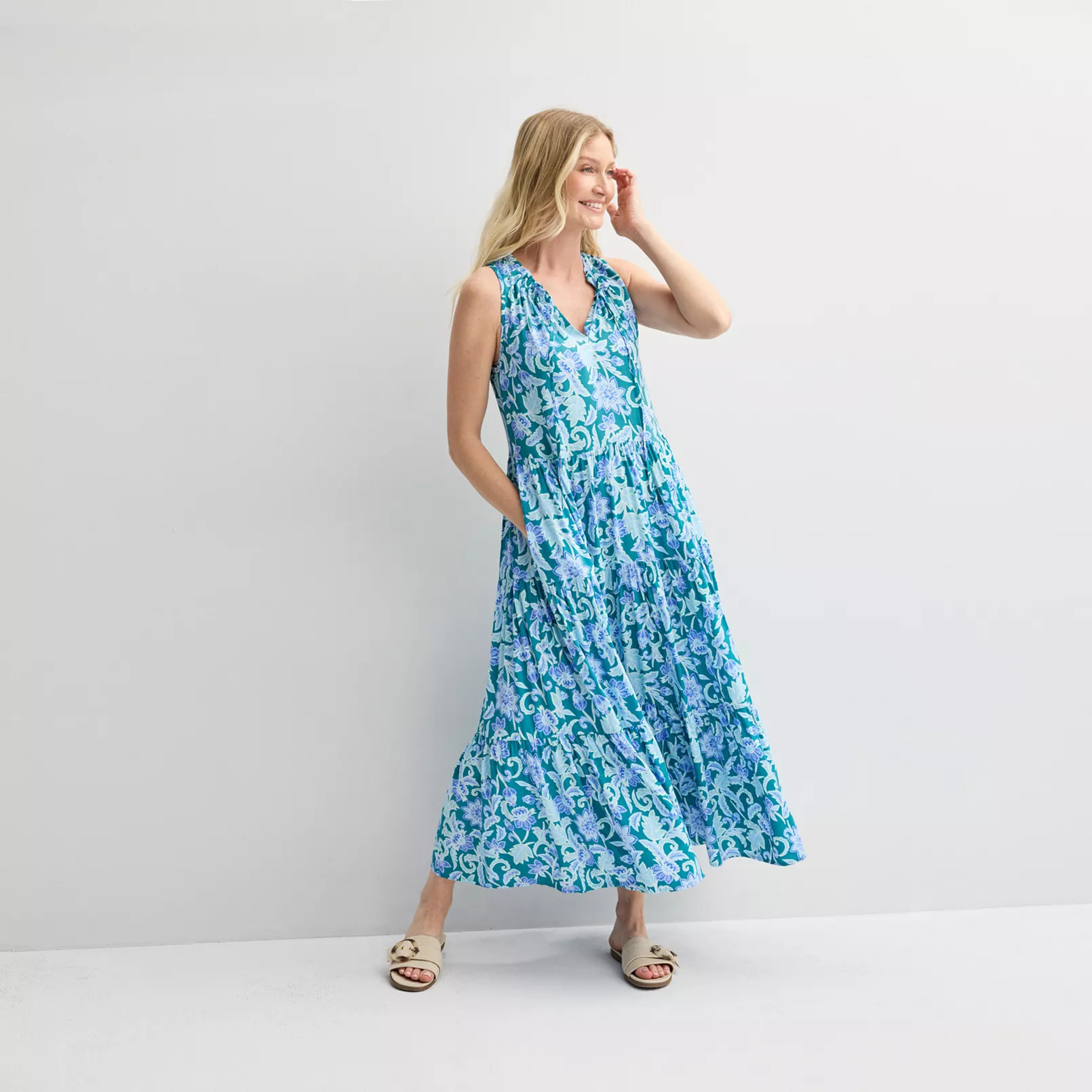 Women's Croft & Barrow® Flowy Sleeveless Tiered Maxi Dress | Kohl's