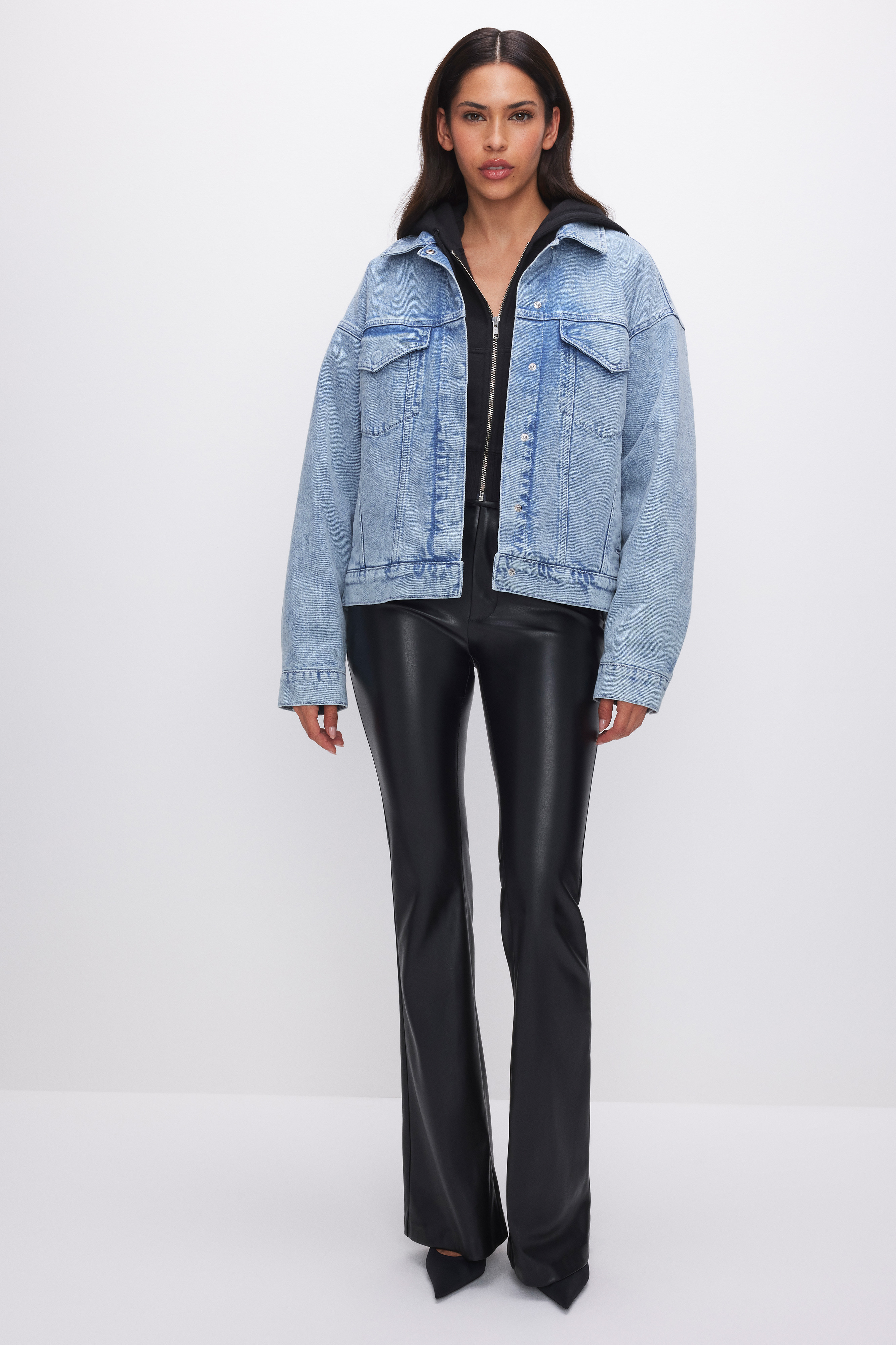 DENIM TRUCKER JACKET | Good American