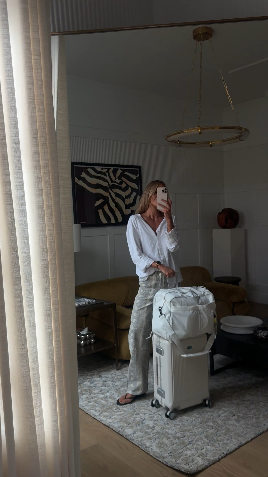 The perfect travel duo

The Pebble 20” Carry-On has a zipper-free frame, quick-open design + smart packing system with wet + dry compartments.

The Moss Overnighter has a separate shoe compartment, fits under the seat as a personal item + has a padded laptop sleeve for up to 15.6” laptops.

Truly perfection!

@bagsmart_official #ad