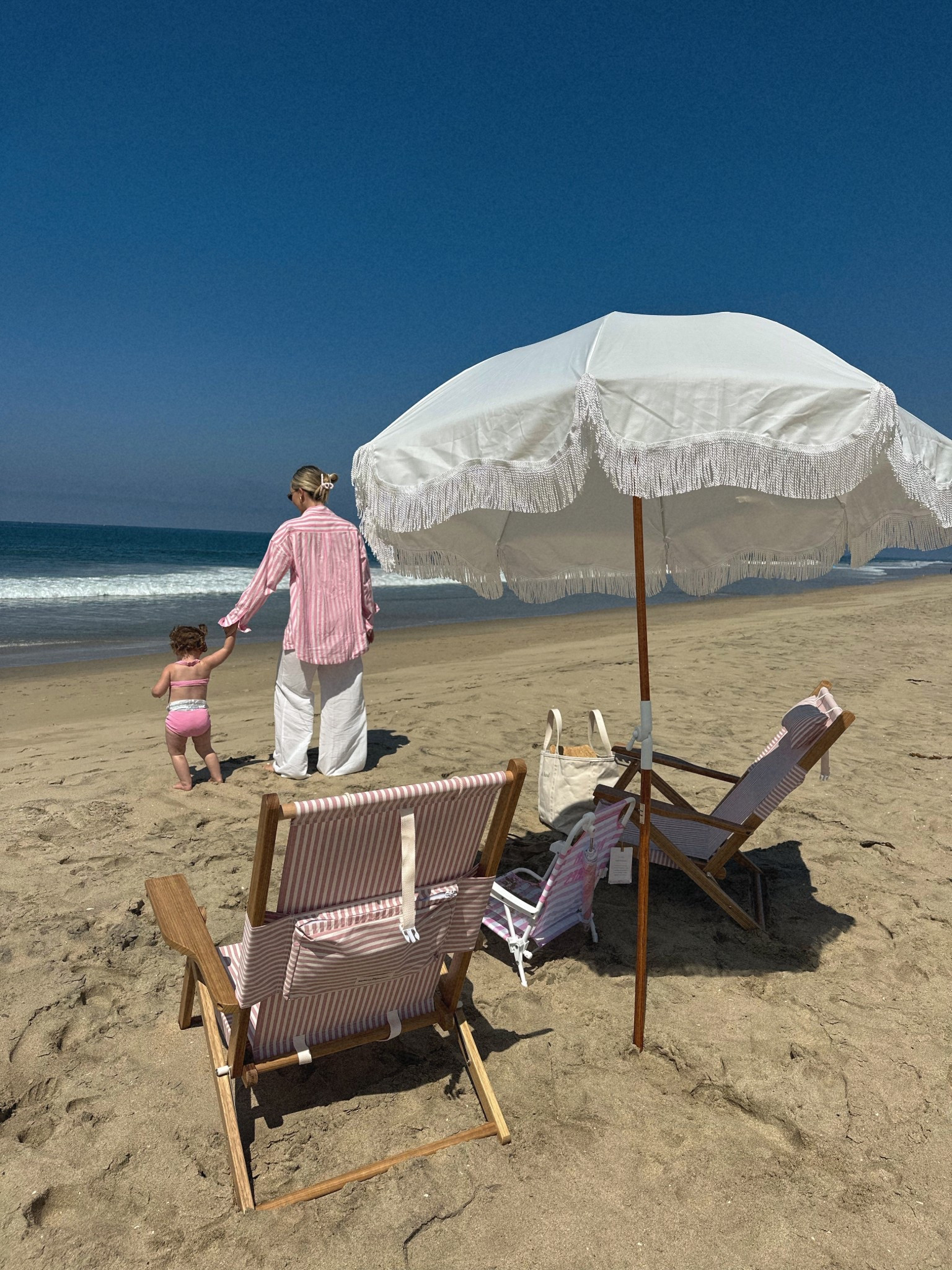 The cutest beach setup !! 👙💗

#LTKFindsUnder100 #LTKFamily #LTKSeasonal