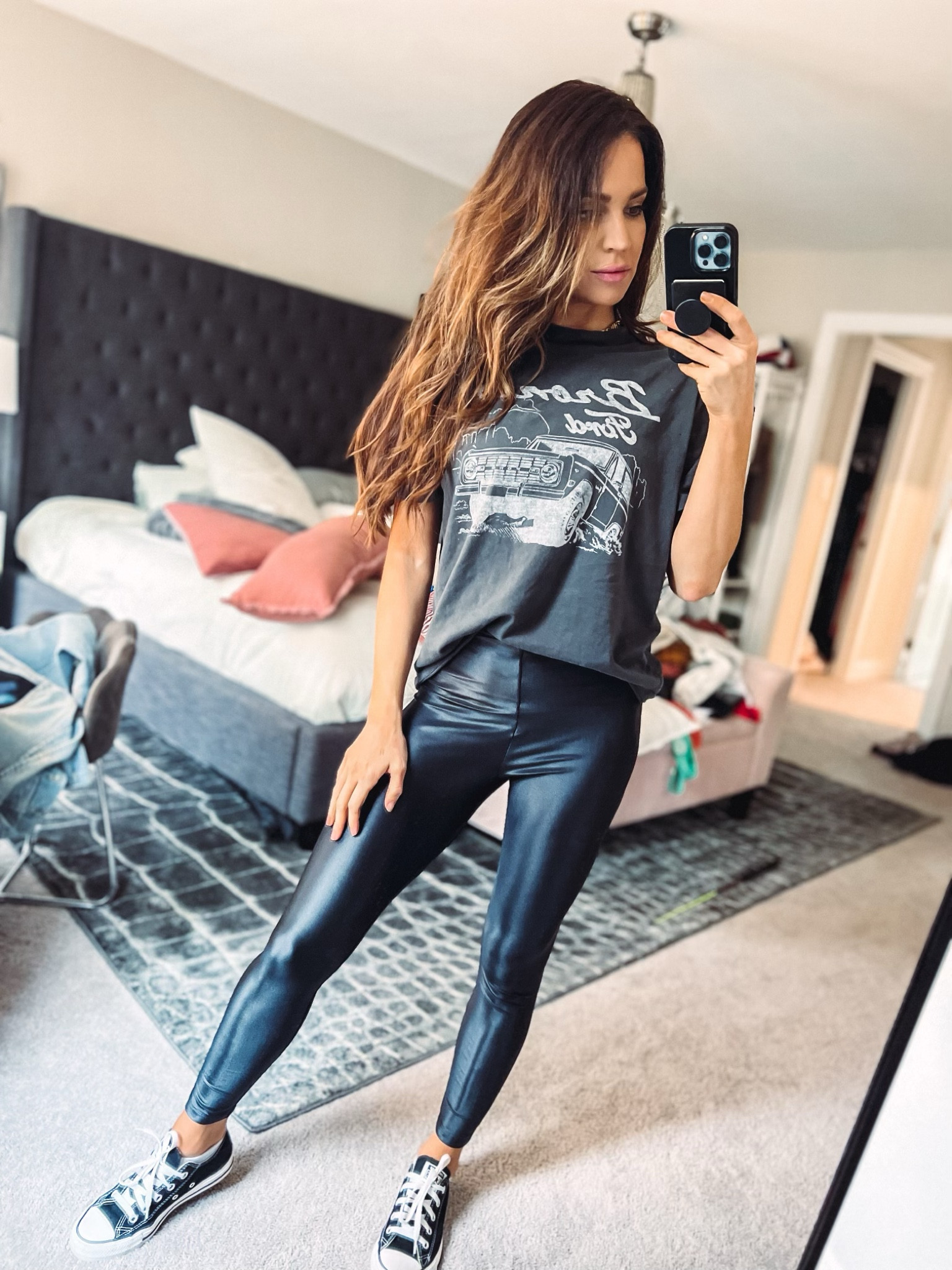 Amazing Mirage Metallics 🎉💜, Hey everyone, check out these leggings!!!  🤩 These are our Mirage Metallic Light n tights and they are AMAZING!!!! I  LOVE them 🎉😍