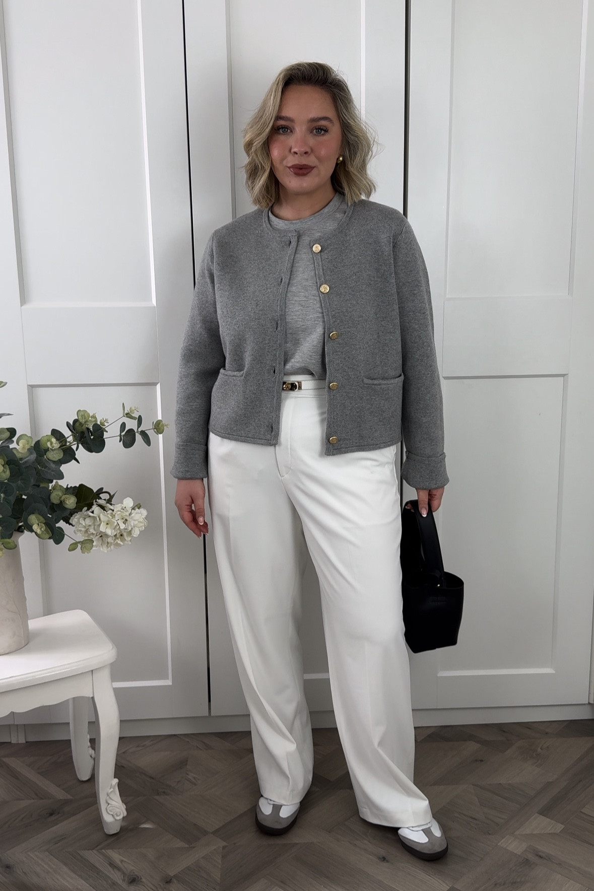 Day 3 of 7 days of spring outfits 🐣

Tshirt is Next, unfortunately cardigan is sold out but I’ve linked it anyway in case of restock and linked an alternative. I got a large in the trousers and had them taken up slightly (I’m a UK14 and 5ft 2 and a half) 

#LTKmidsize #LTKSeasonal #LTKstyletip