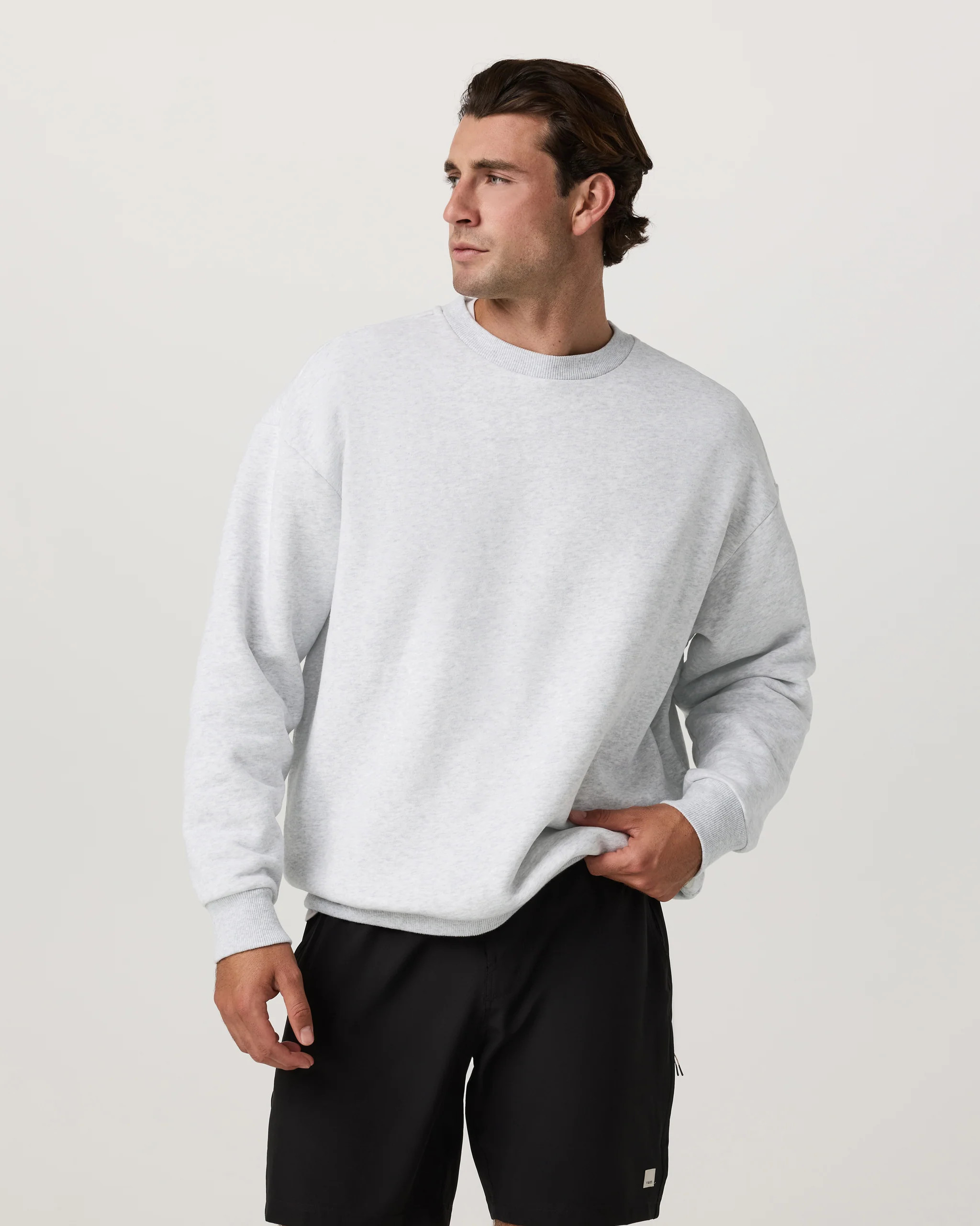 Restore Oversized Crew 2.0 | Women's Magenta Crewneck | Vuori | Vuori Clothing (US & Canada)