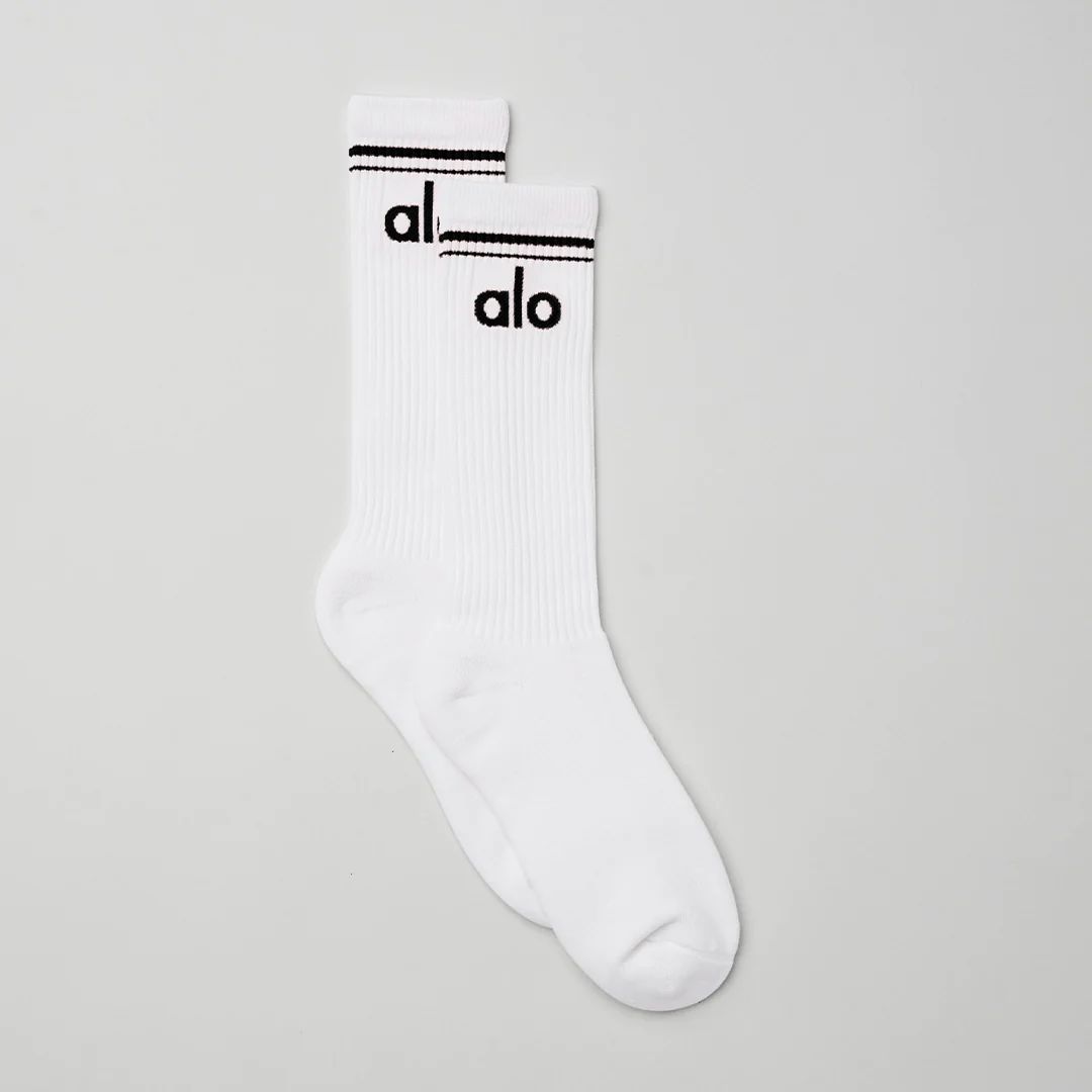 Alo YogaÅ½ | Throwback Sock- White in Black, Size: XL | Alo Yoga