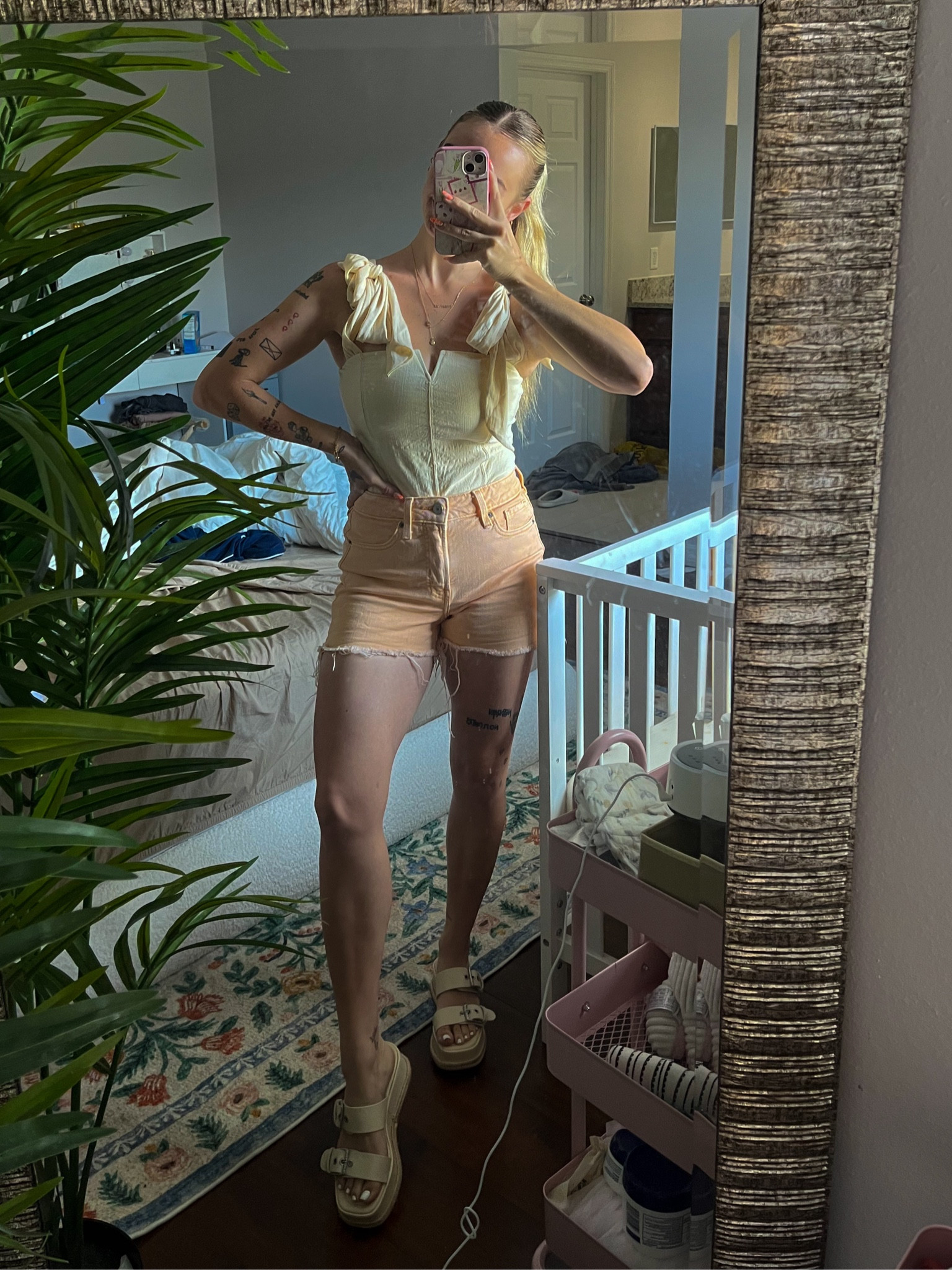 top: xs
bottom: 0
loving this pastel/sorbet vibe

#LTKFindsUnder100 #LTKStyleTip