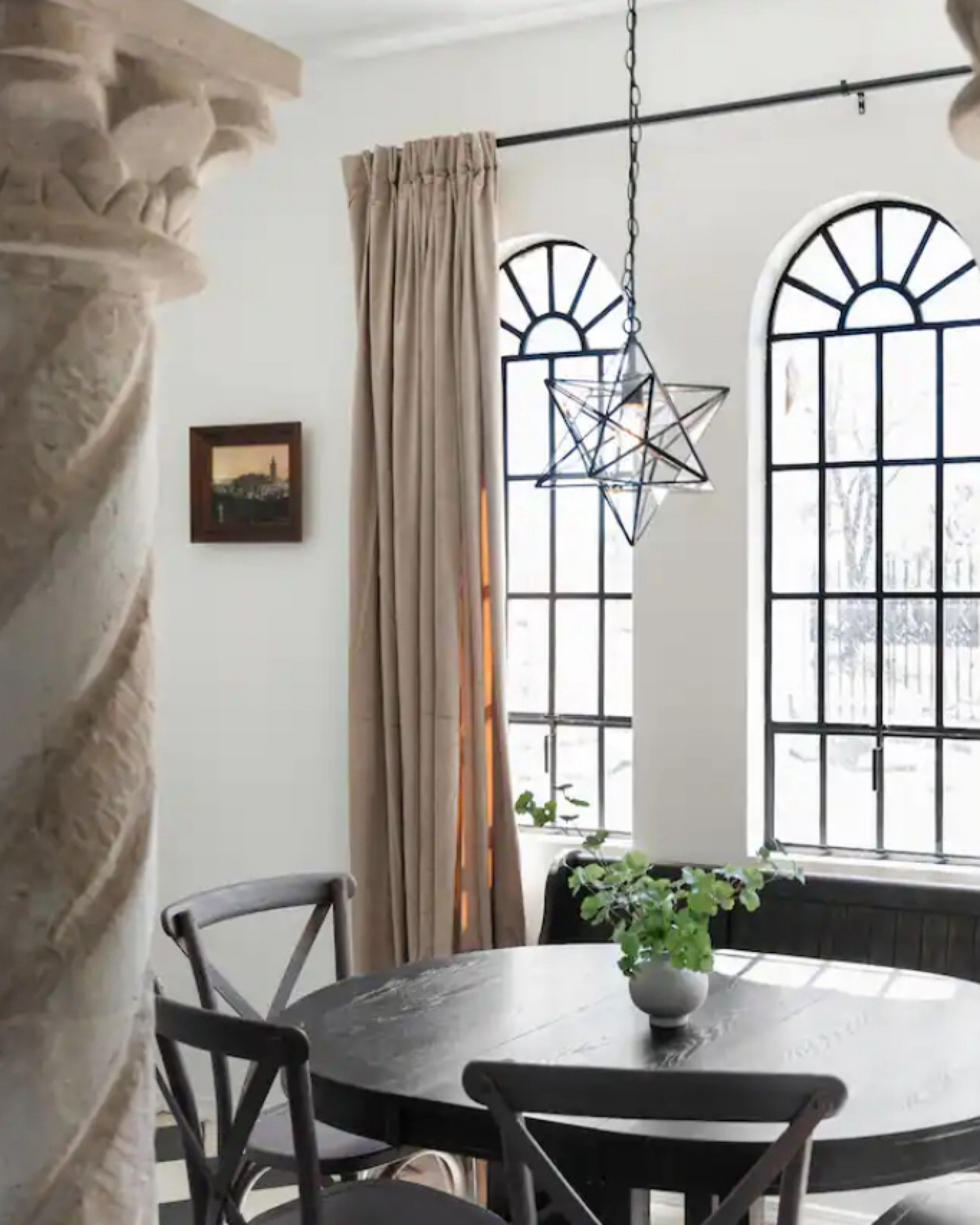 Day 16 of transforming The Castle into a short term rental and wedding venue. We finalized turf plans, finished the kitchen and L😍VE the new sofas. We ordered them on sale from Wayfair and were surprised to see them arrive in a #polyandbark box. They’re absolutely beautiful in person!

#spanishrevival #bridgerton #airbnb #pendantlight #leathersofa #velvetcurtains



#LTKVideo #LTKHome #LTKCyberWeek