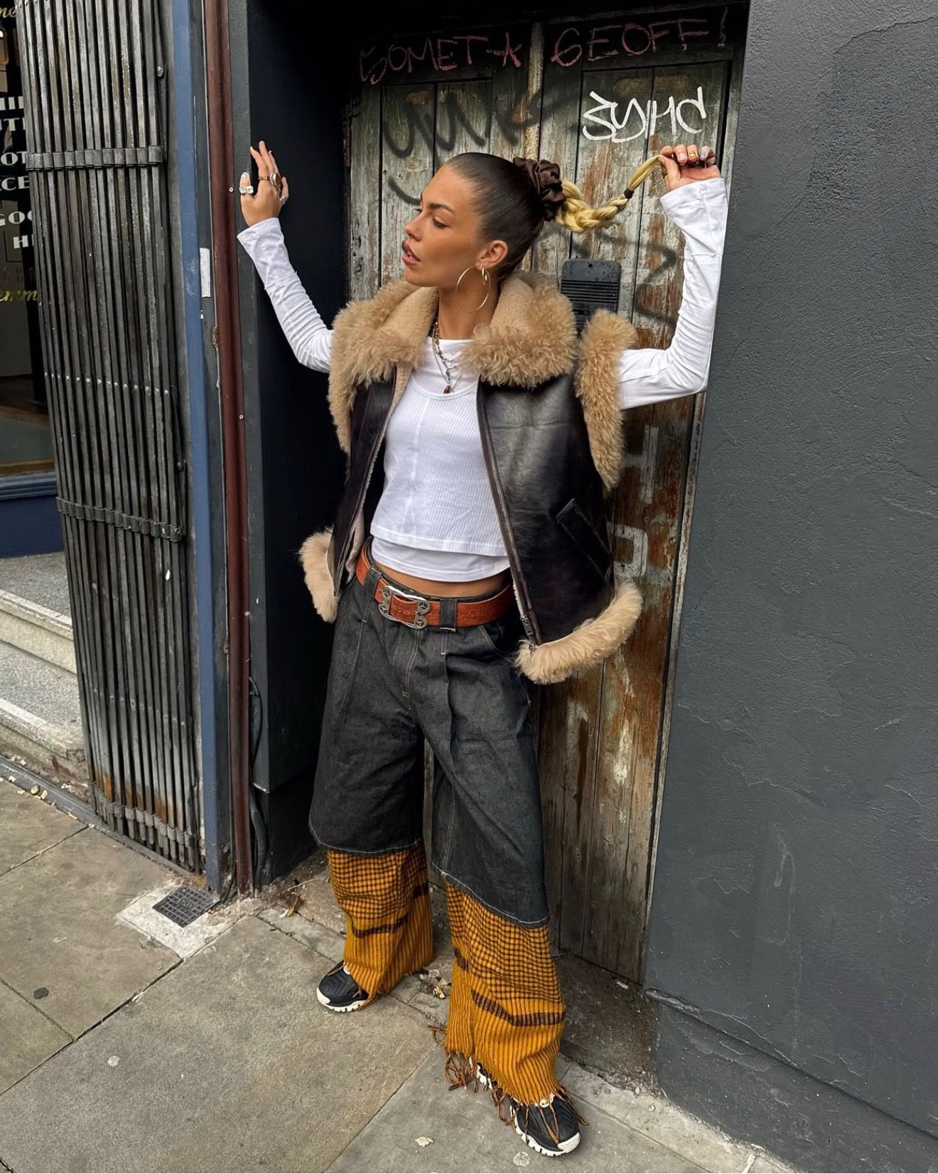Charlotte Simone season 🧸

Winter outfit, autumn outfit, street wear, jorts, Umbro, trainers, sheer top

#LTKwinter #LTKautumn #LTKuk
