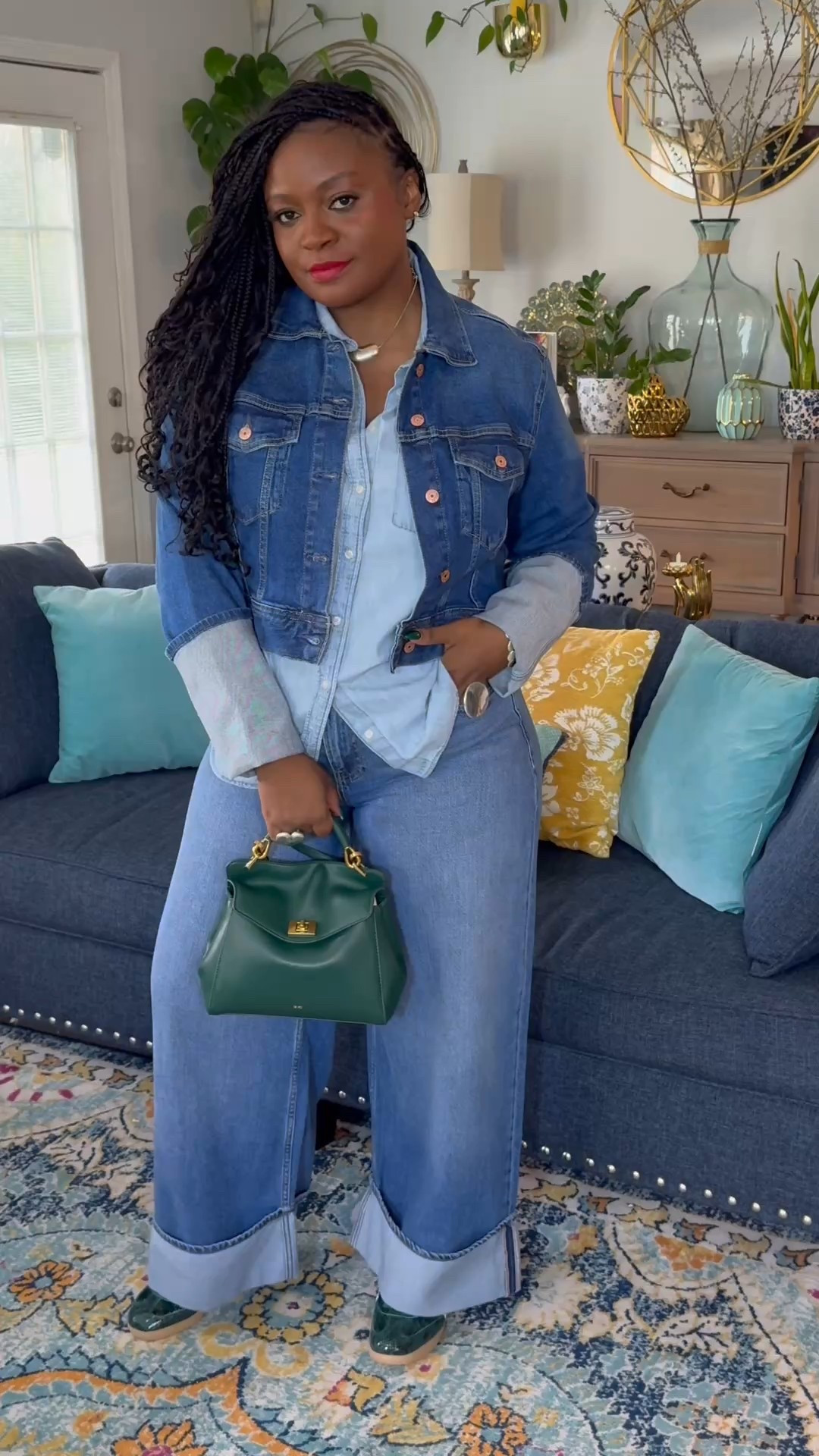 Styling my @gap 👖 with the perfect accessories! Last day of the sale up to 20-40 % off 🫶🏾 use code TIFFANY15 for an extra 15%off 🙌🏾 

#LTKStyleTip #LTKShoeCrush #LTKMidsize