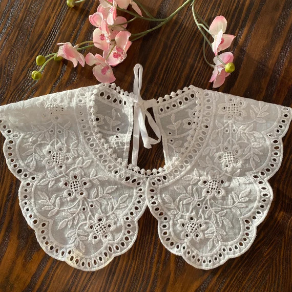 White American vintage style lace collar, White lace collar, detachable white collar, lace collar... | Etsy (US)