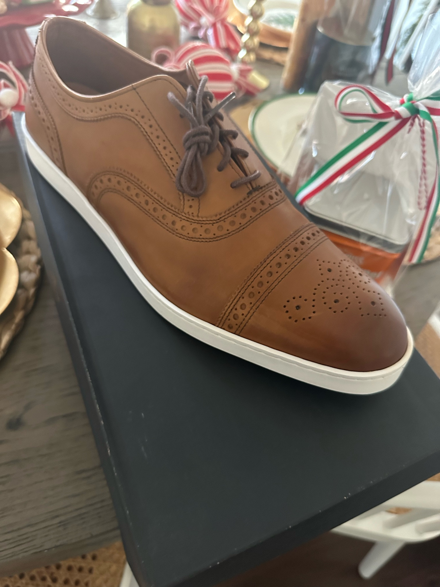 Allen Edmunds strand sneaker 

#LTKHoliday #LTKSeasonal #LTKGiftGuide