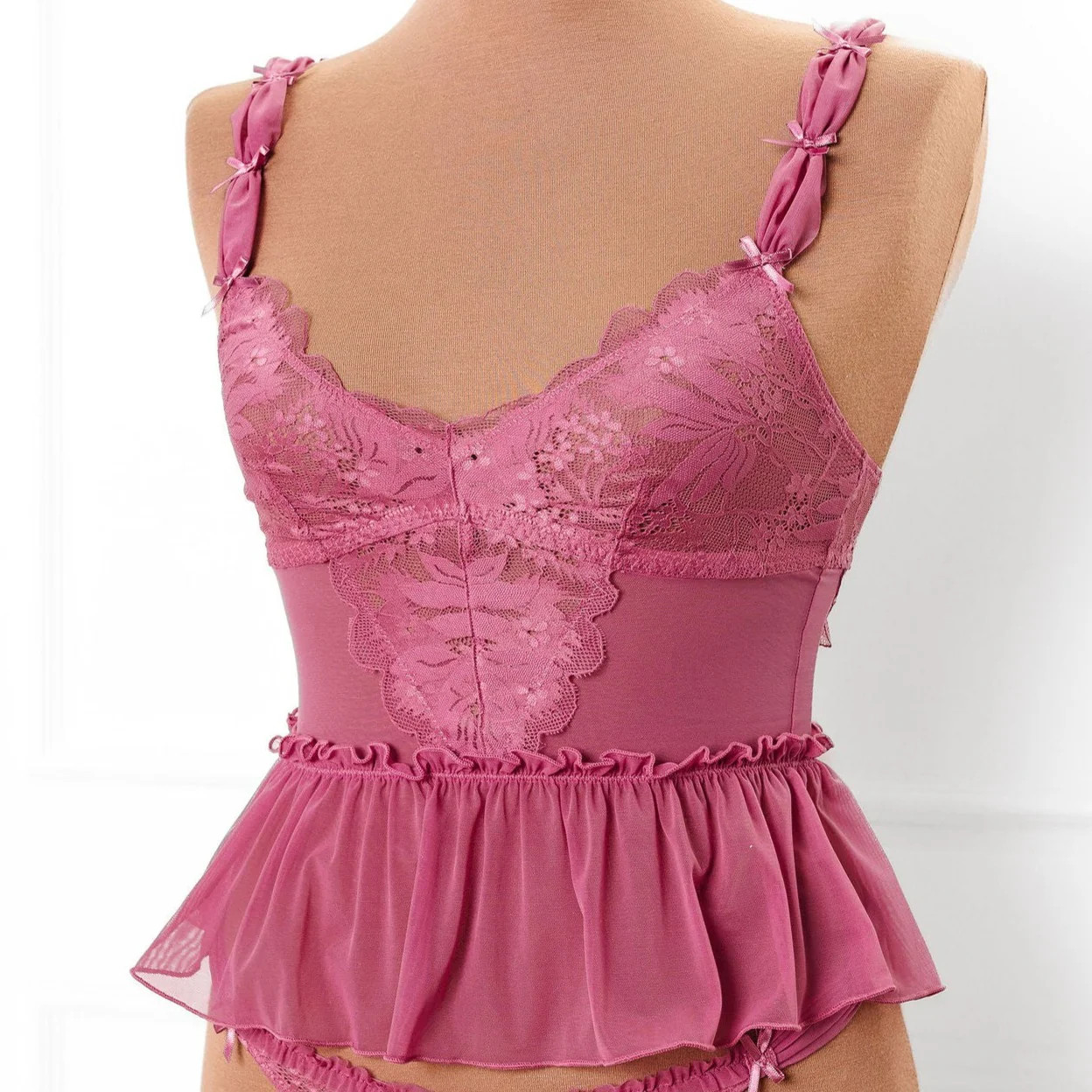 Lace & Mesh Peplum Corset - Mauve | Mentionables