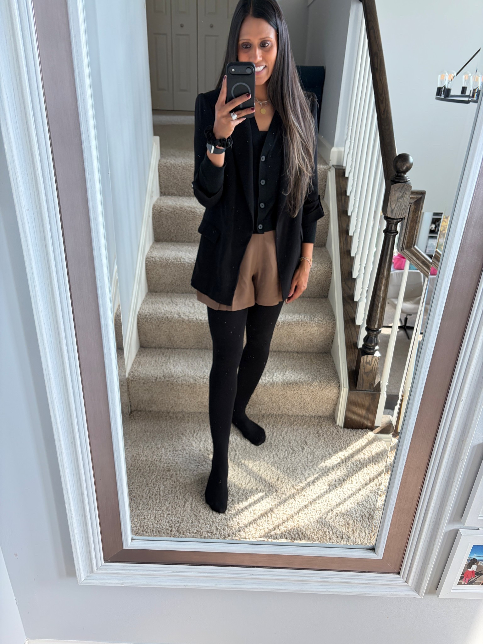 Black and brown are definitely a Fall staple! Obsessed with these fleece lined tights 

#LTKFindsUnder50 #LTKSeasonal #LTKOver40