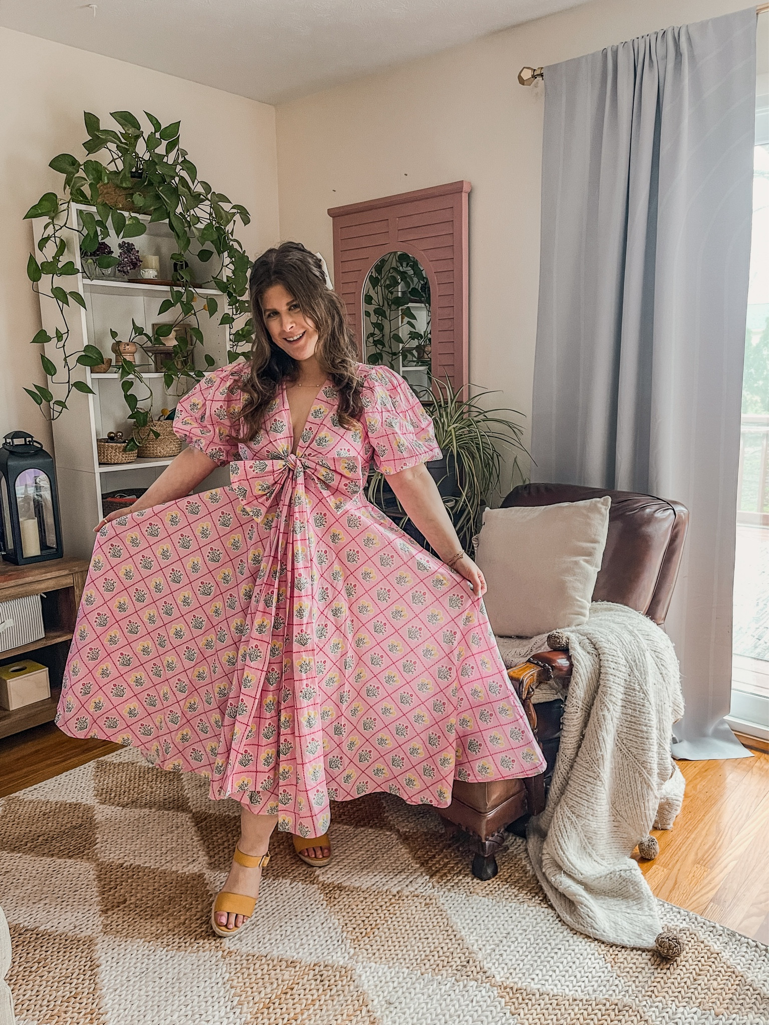 This gorgeous dress from @beyondbyvera is my new go to spring & summer dress #BEYONDbyVera #ad



#LTKstyletip #LTKSeasonal #LTKwedding