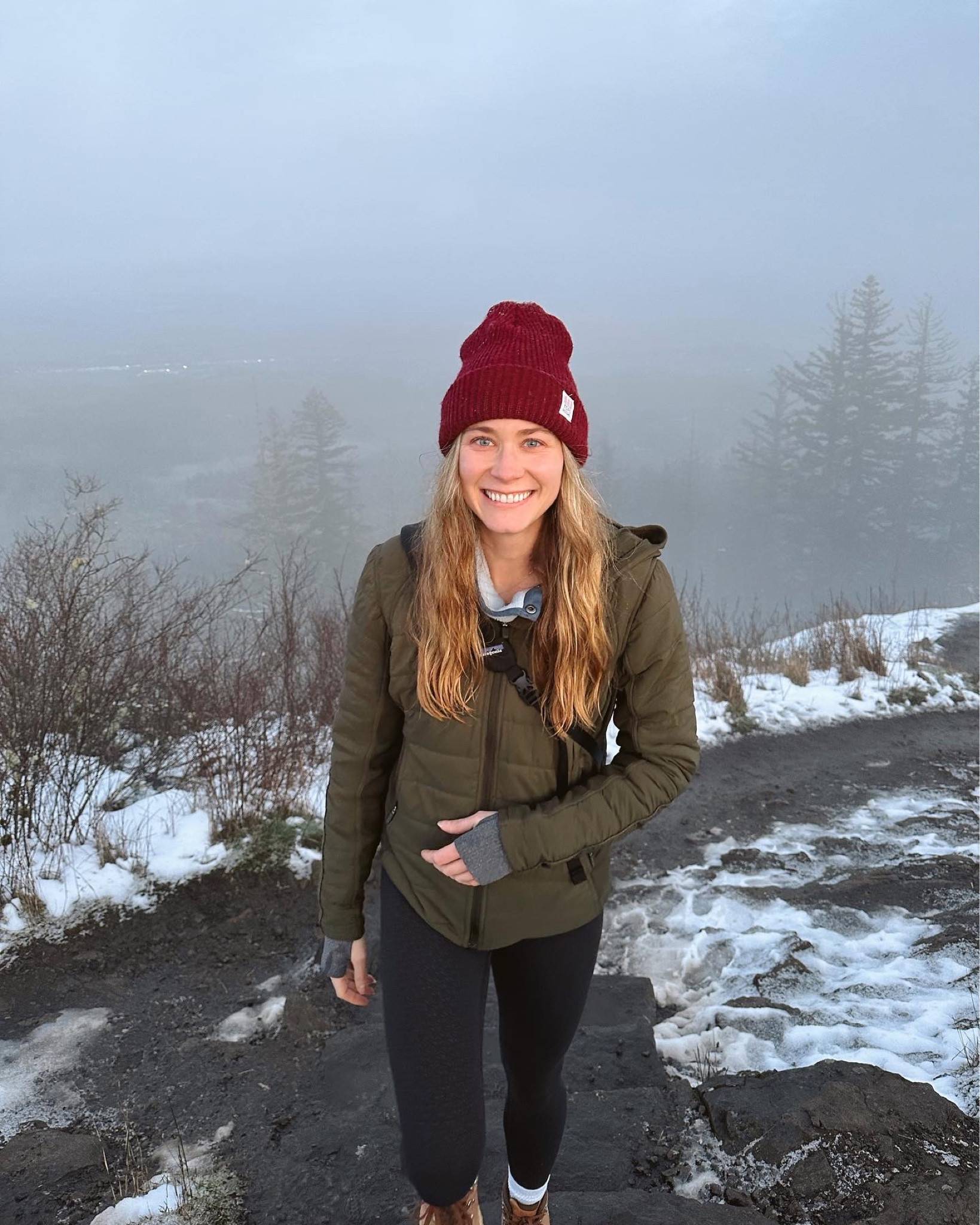Winter hiking favorites! 💙

#LTKfit #LTKSeasonal