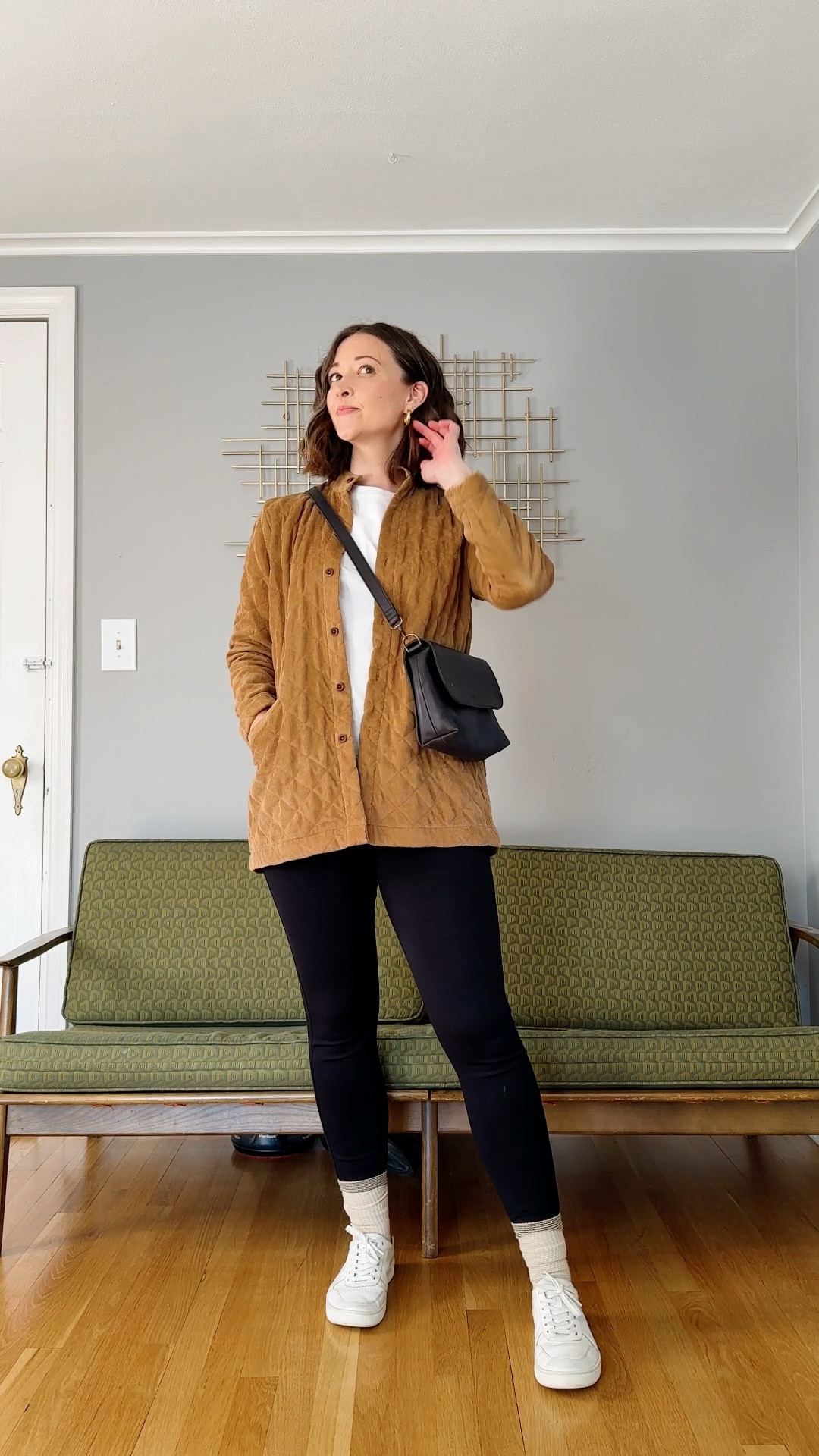 6 ways to style the slim Ponte pants from American Giant. I’m wearing my usual size 6. Get 20% off with code ASHLEIGH20