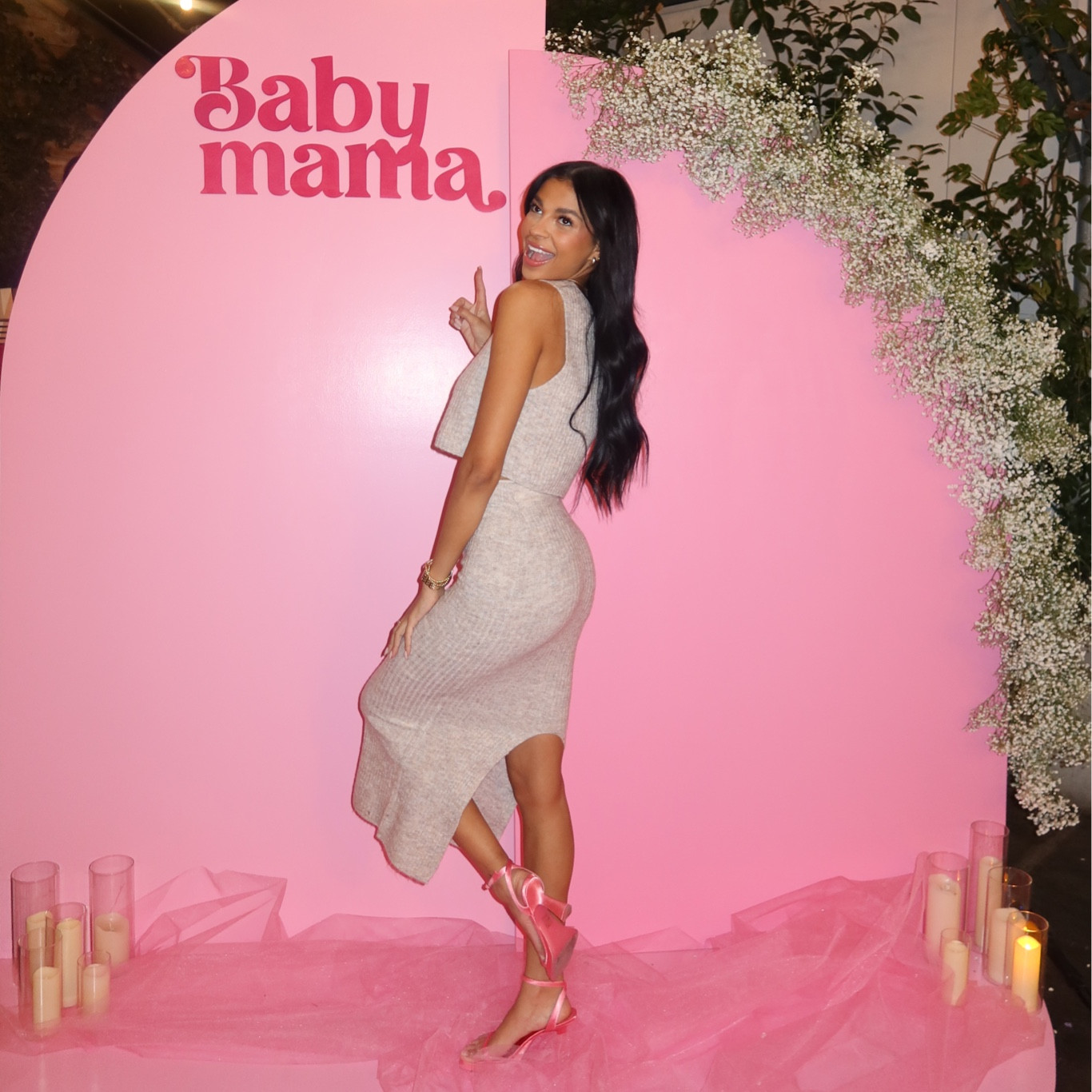 Baby mama event outfit